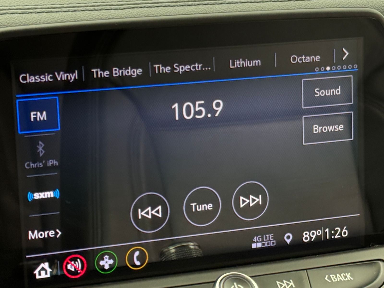 Thumbnail: 2019 Chevrolet Blazer - 4