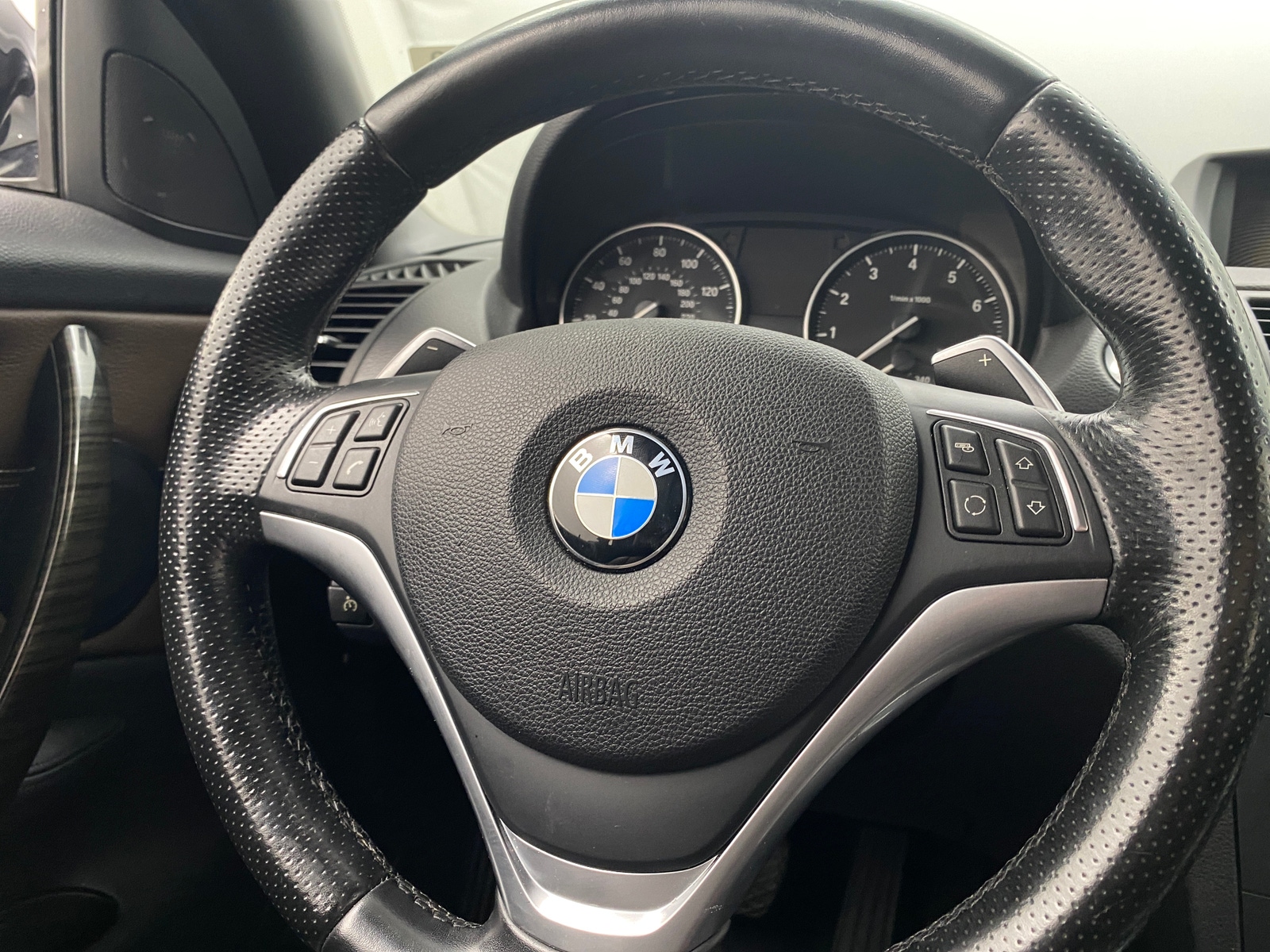 Thumbnail: 2013 BMW 1 Series - 4