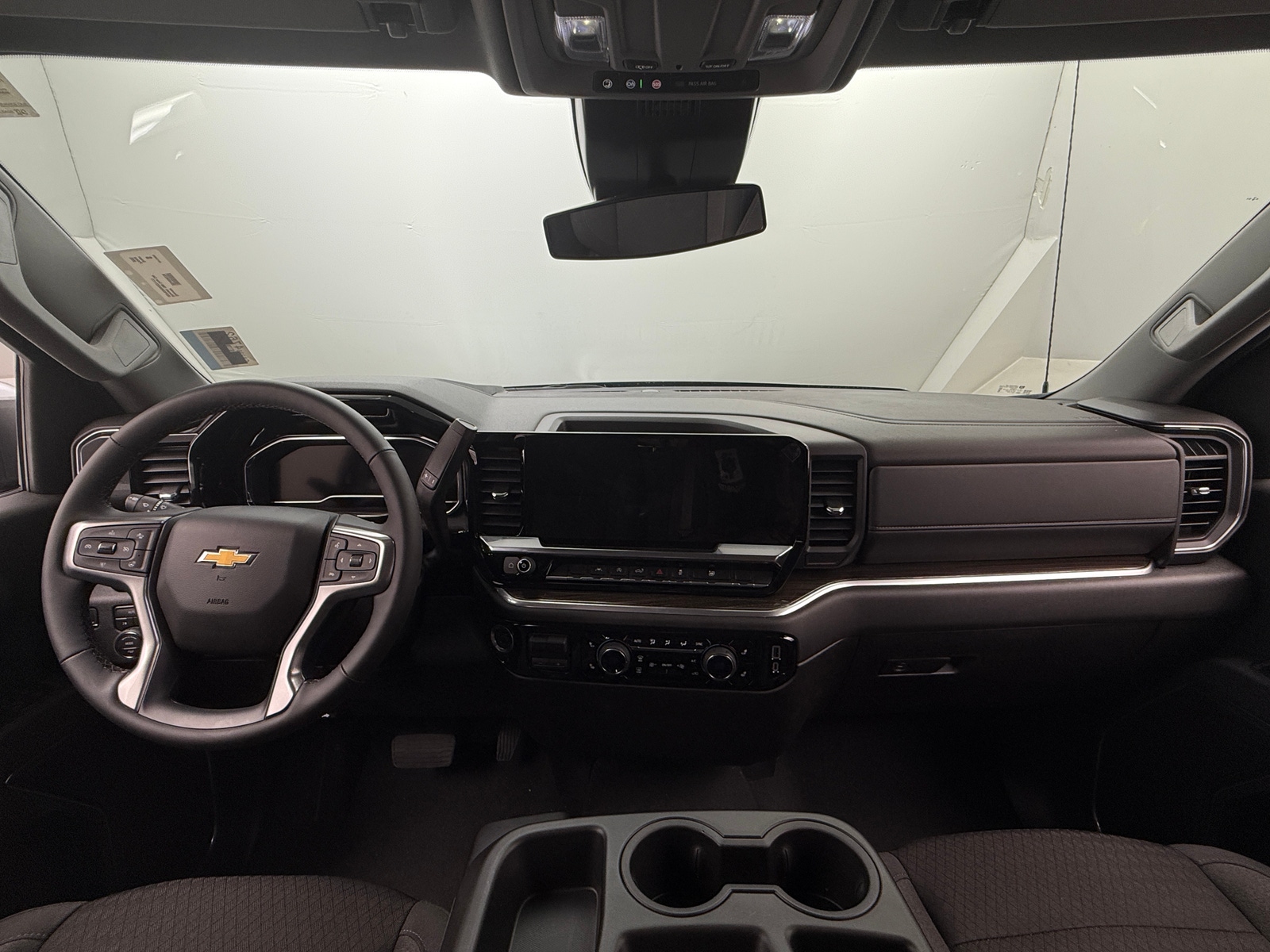 Thumbnail: 2025 Chevrolet Silverado 1500 - 3