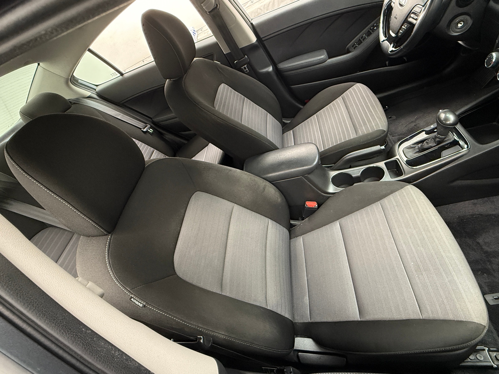 Thumbnail: 2018 Kia Forte - 2