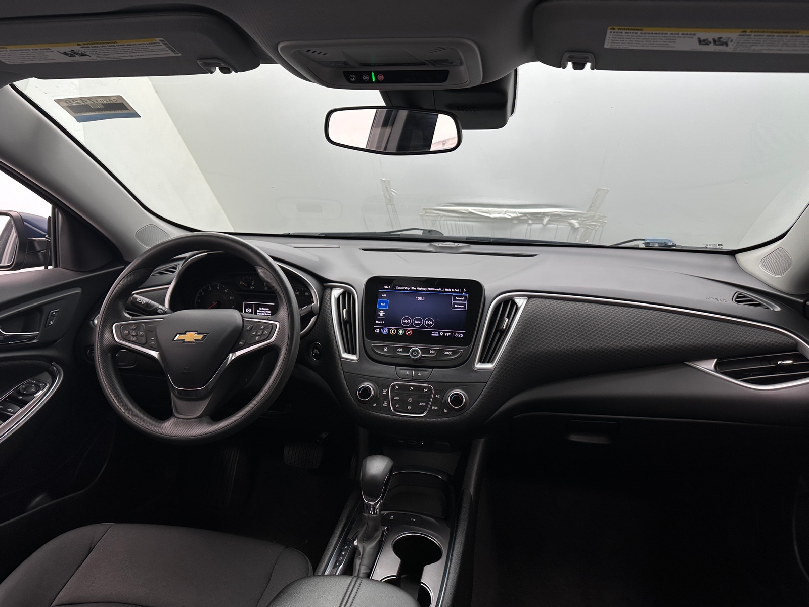 Thumbnail: 2022 Chevrolet Malibu - 3