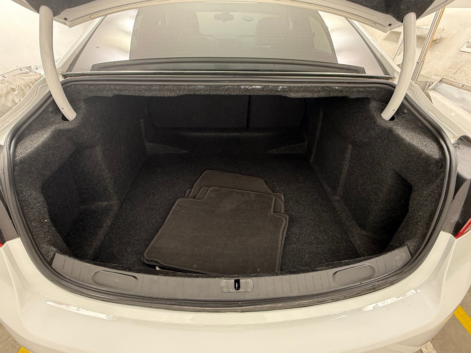 Thumbnail: 2019 Chevrolet Impala - 6
