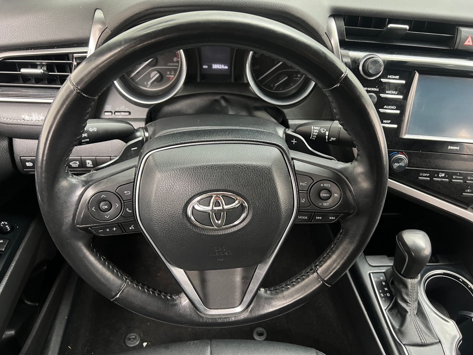 Thumbnail: 2020 Toyota Camry - 4