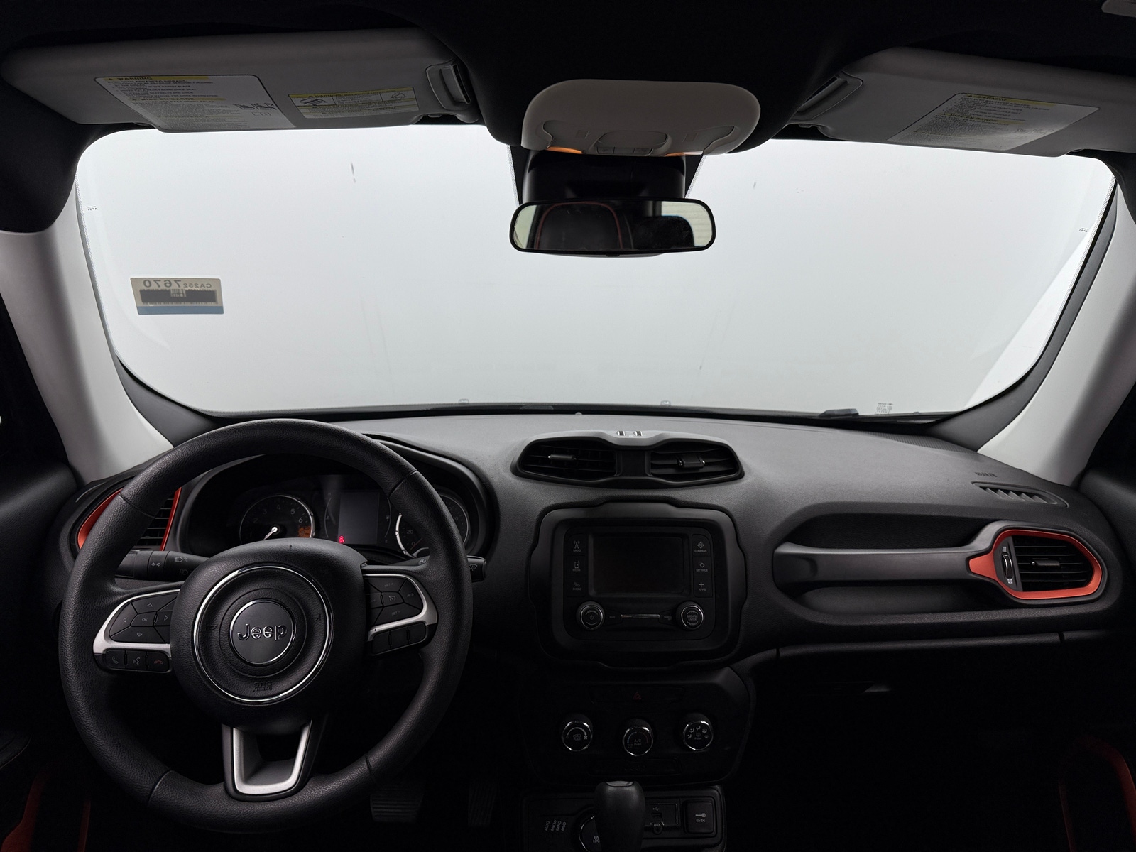 Thumbnail: 2018 Jeep Renegade - 3