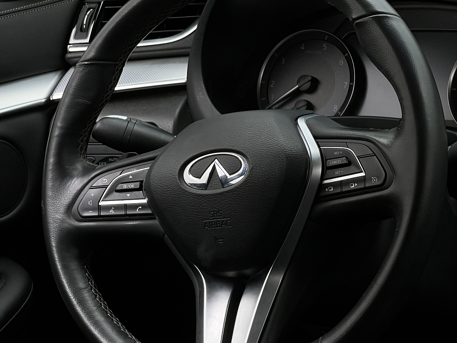 Thumbnail: 2019 INFINITI QX50 - 4