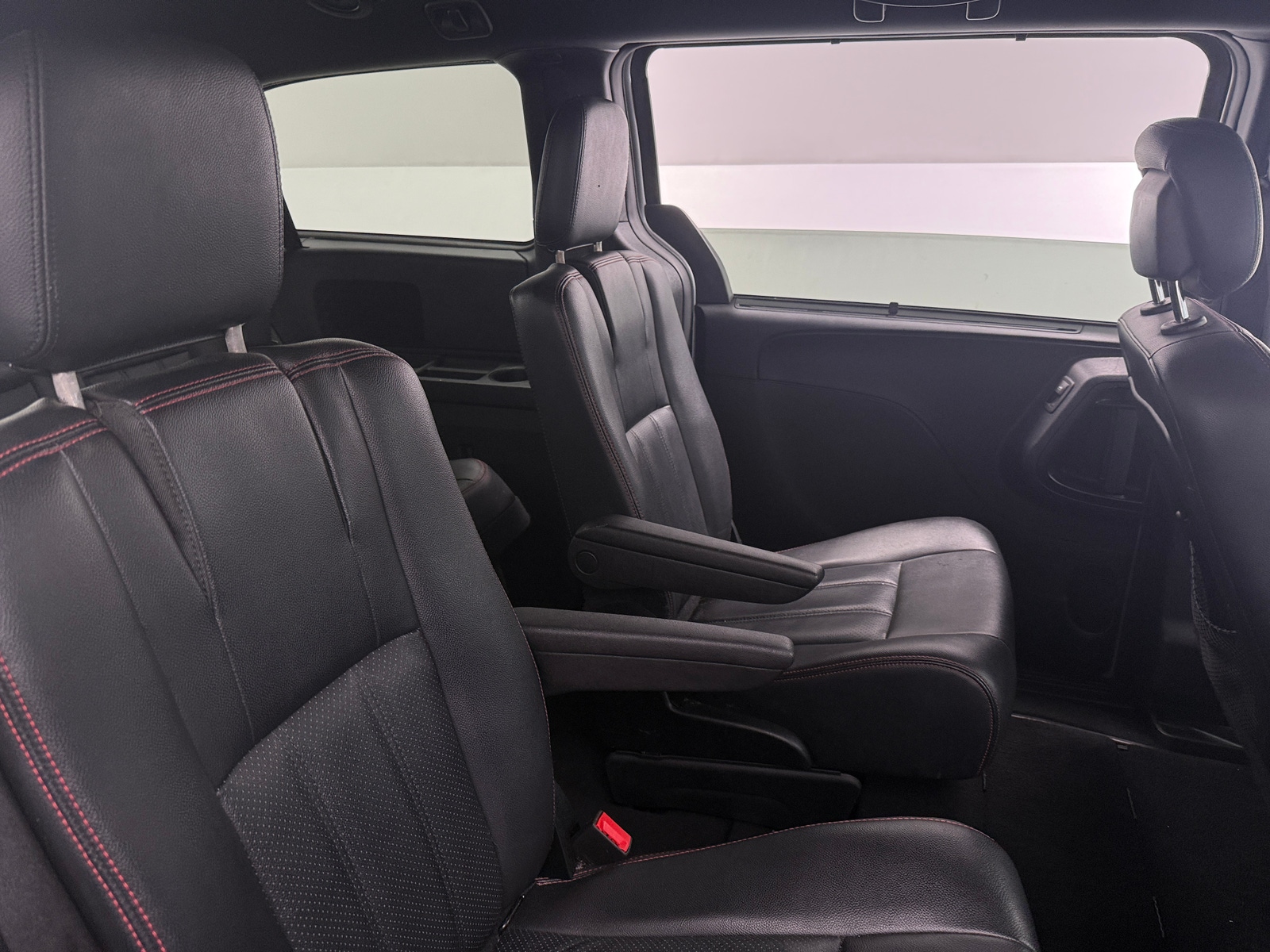Thumbnail: 2018 Dodge Grand Caravan - 5
