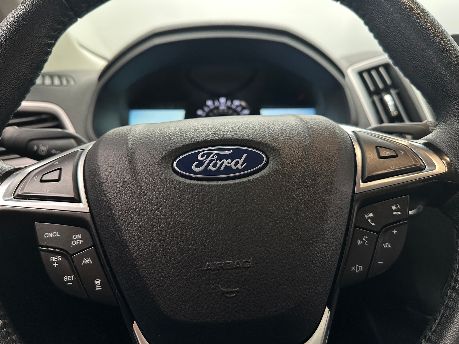 Thumbnail: 2024 Ford Edge - 4