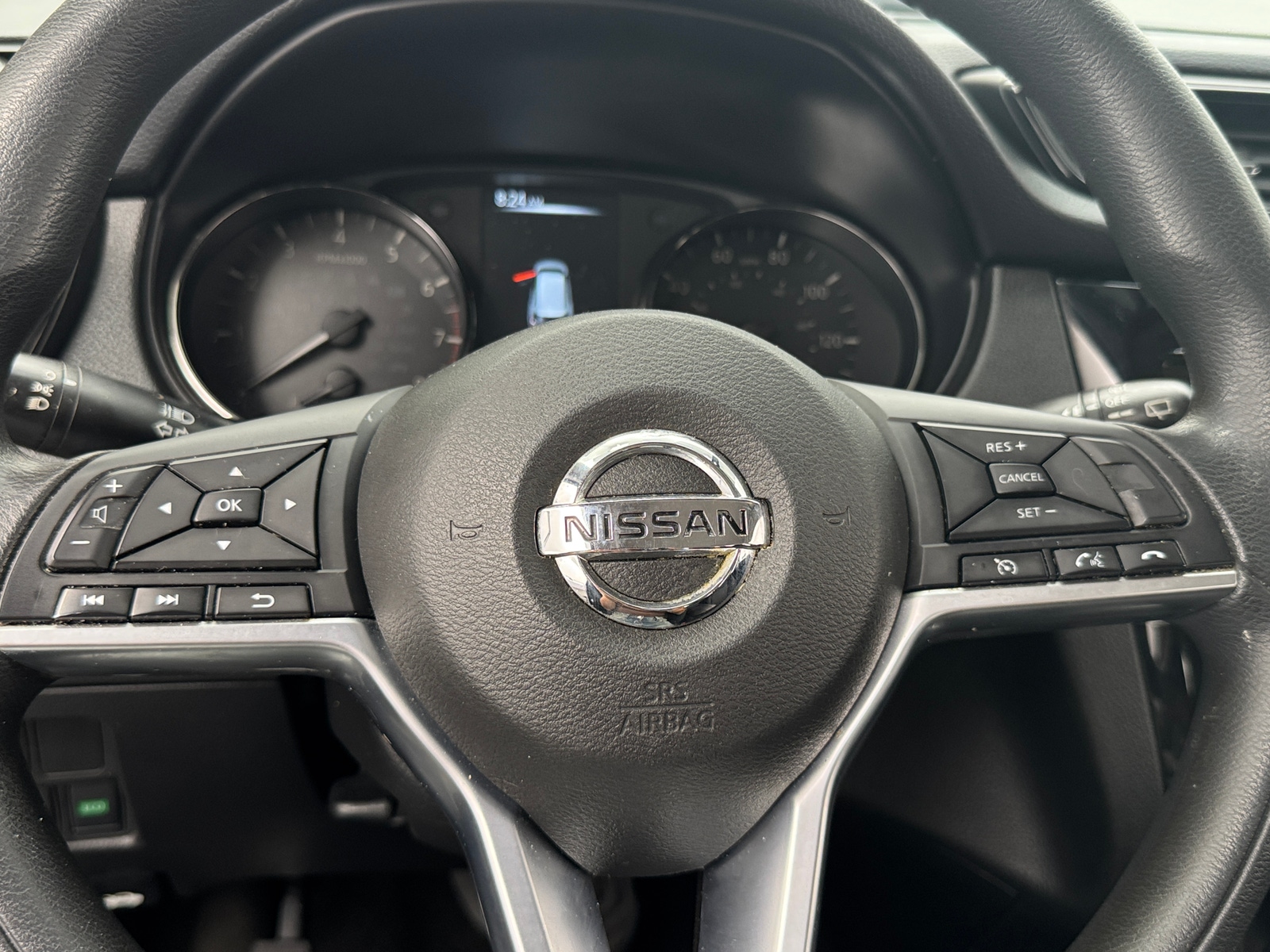 Thumbnail: 2017 Nissan Rogue - 5