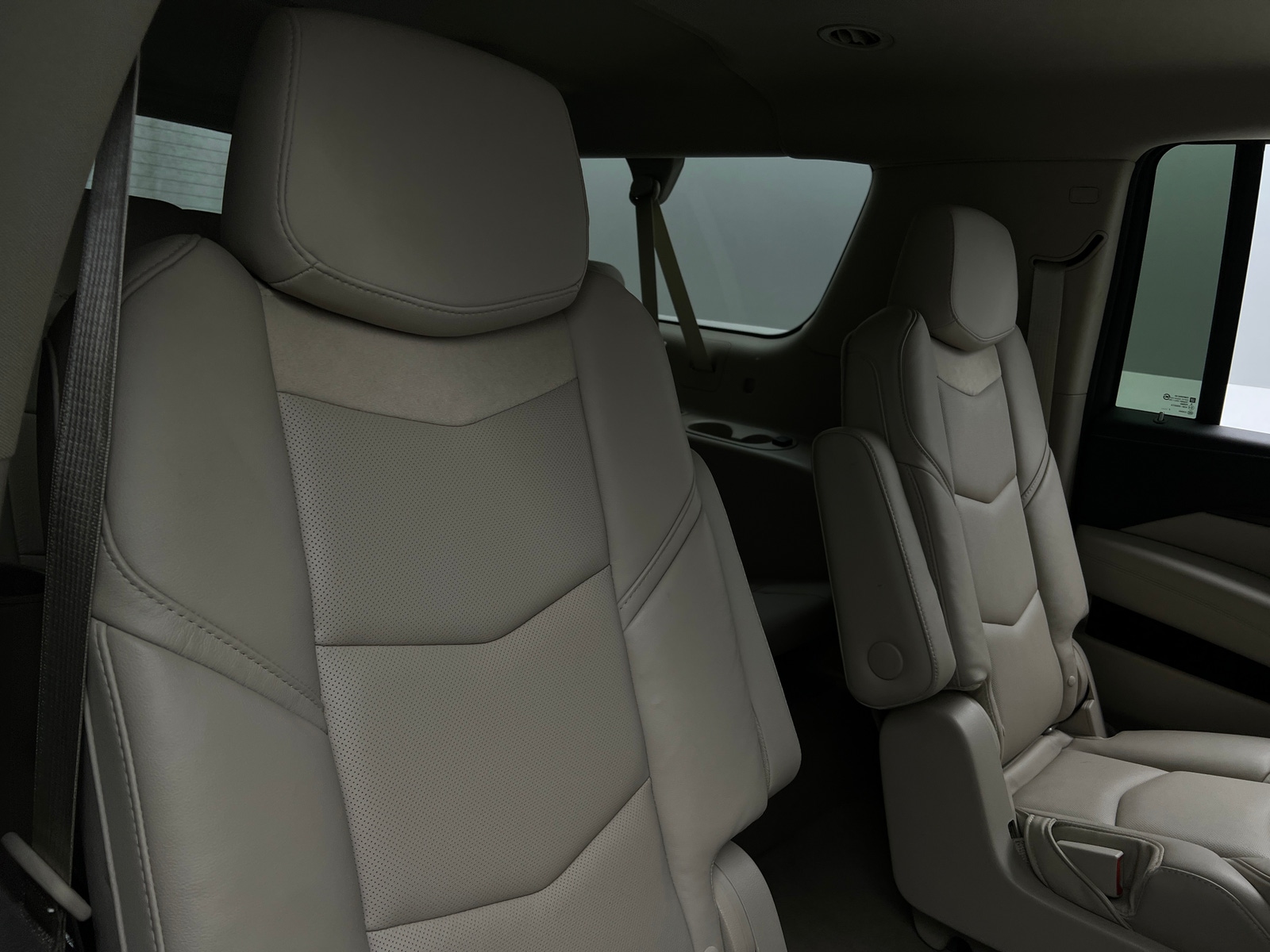 Thumbnail: 2018 Cadillac Escalade - 5