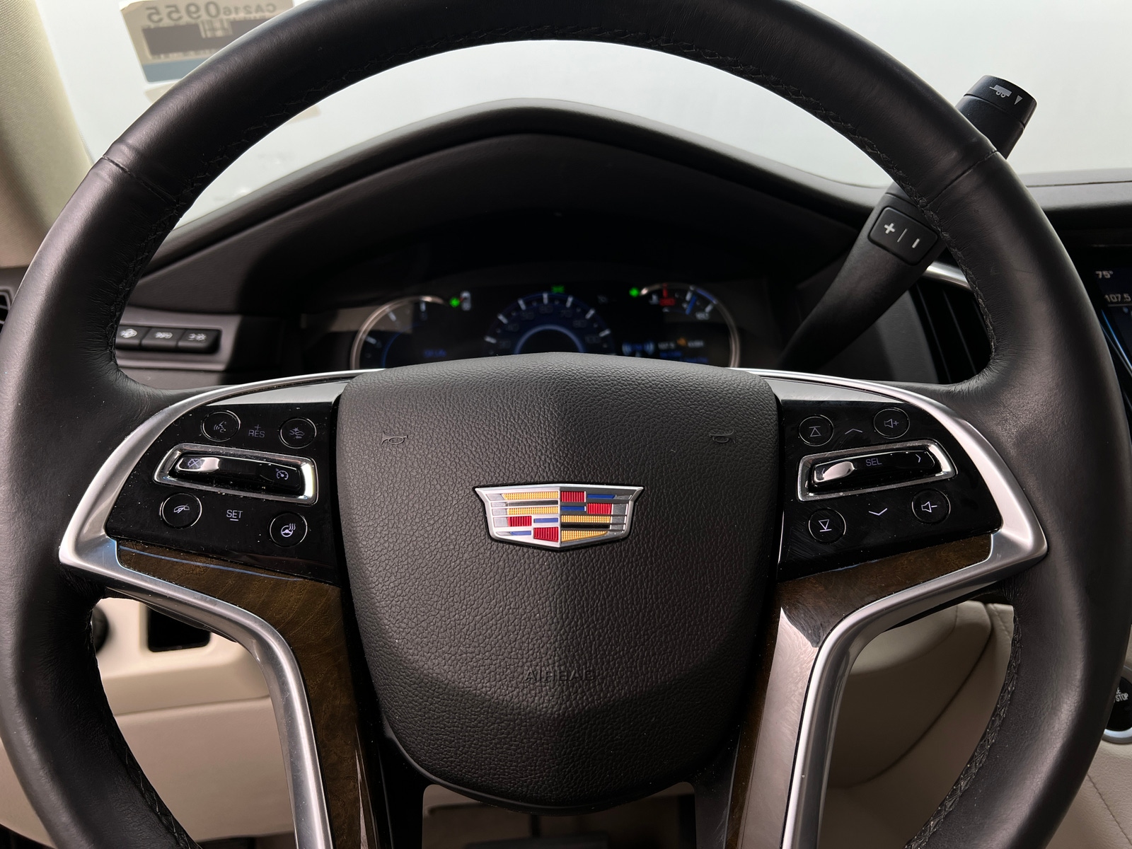 Thumbnail: 2018 Cadillac Escalade - 4