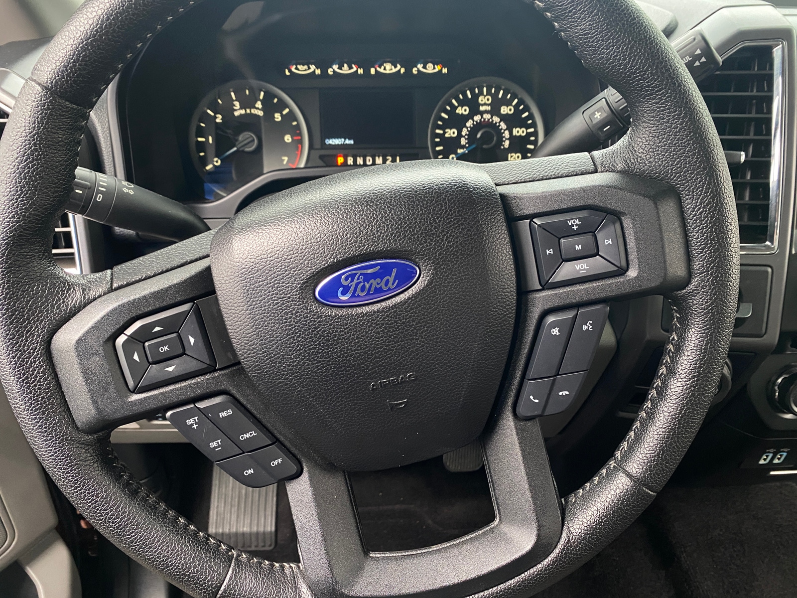 Thumbnail: 2016 Ford Econoline - 5