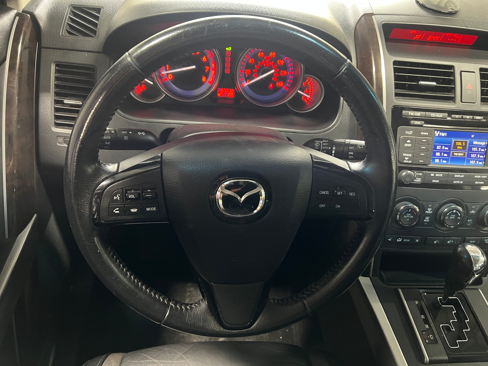 Thumbnail: 2011 Mazda CX-9 - 4