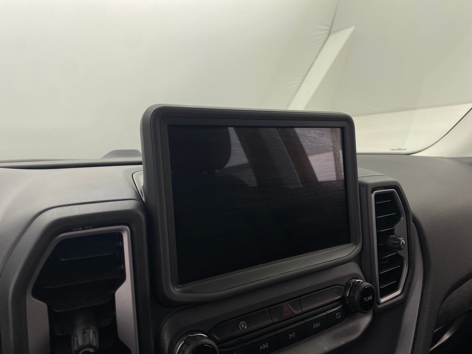 Thumbnail: 2024 Ford Bronco Sport - 4
