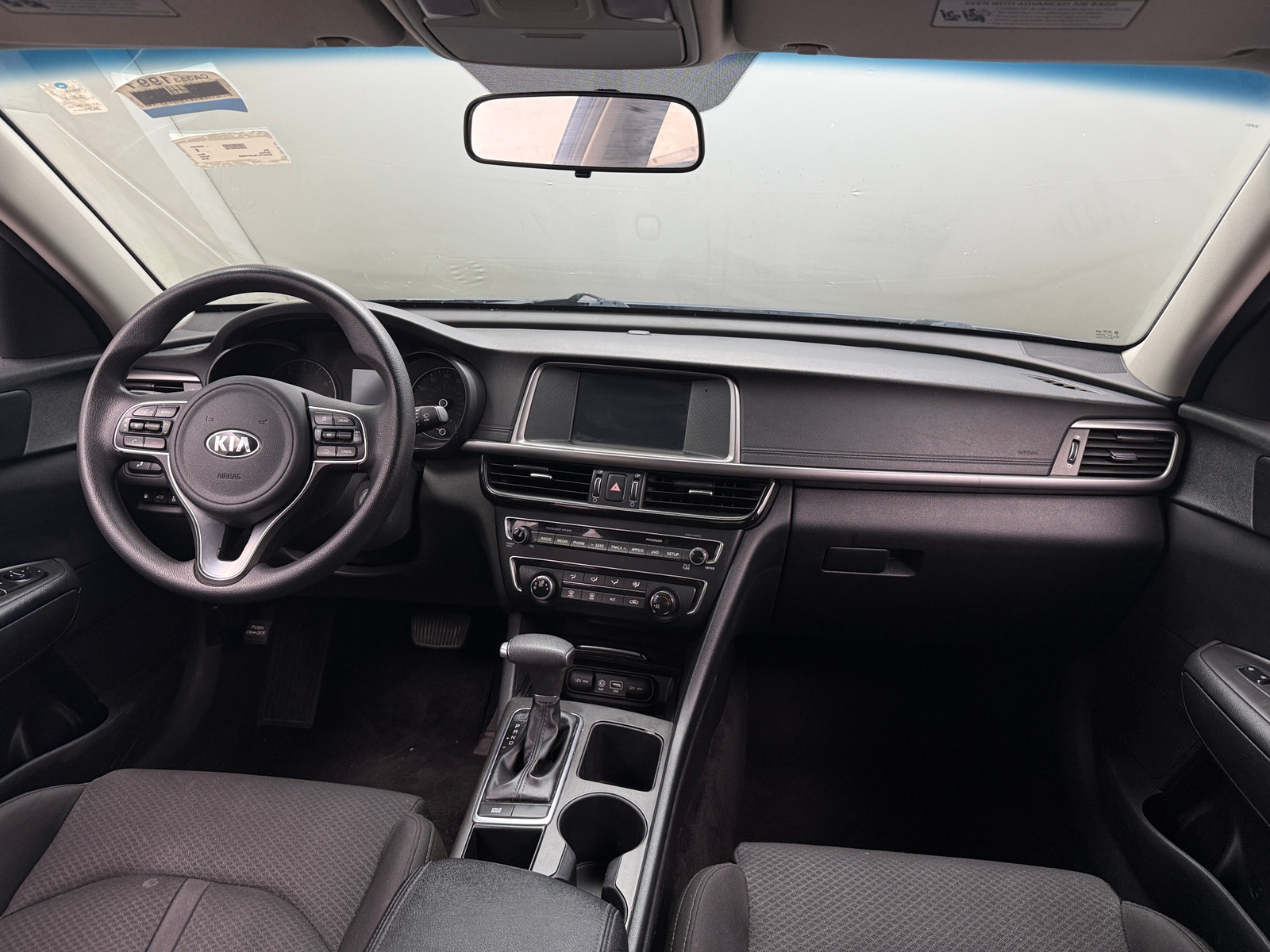 Thumbnail: 2018 Kia Optima - 3
