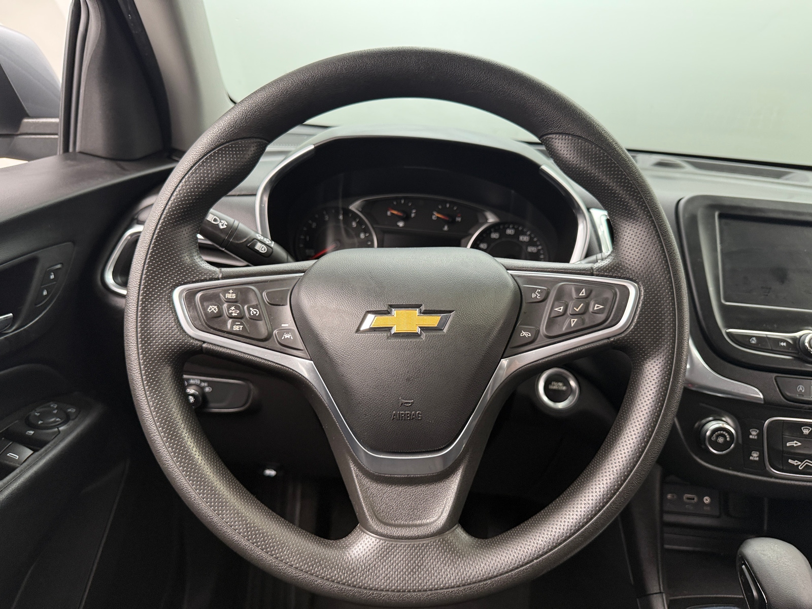 Thumbnail: 2023 Chevrolet Equinox - 5