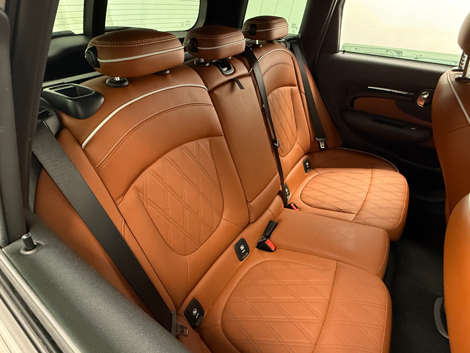 Thumbnail: 2022 MINI Cooper Clubman - 5