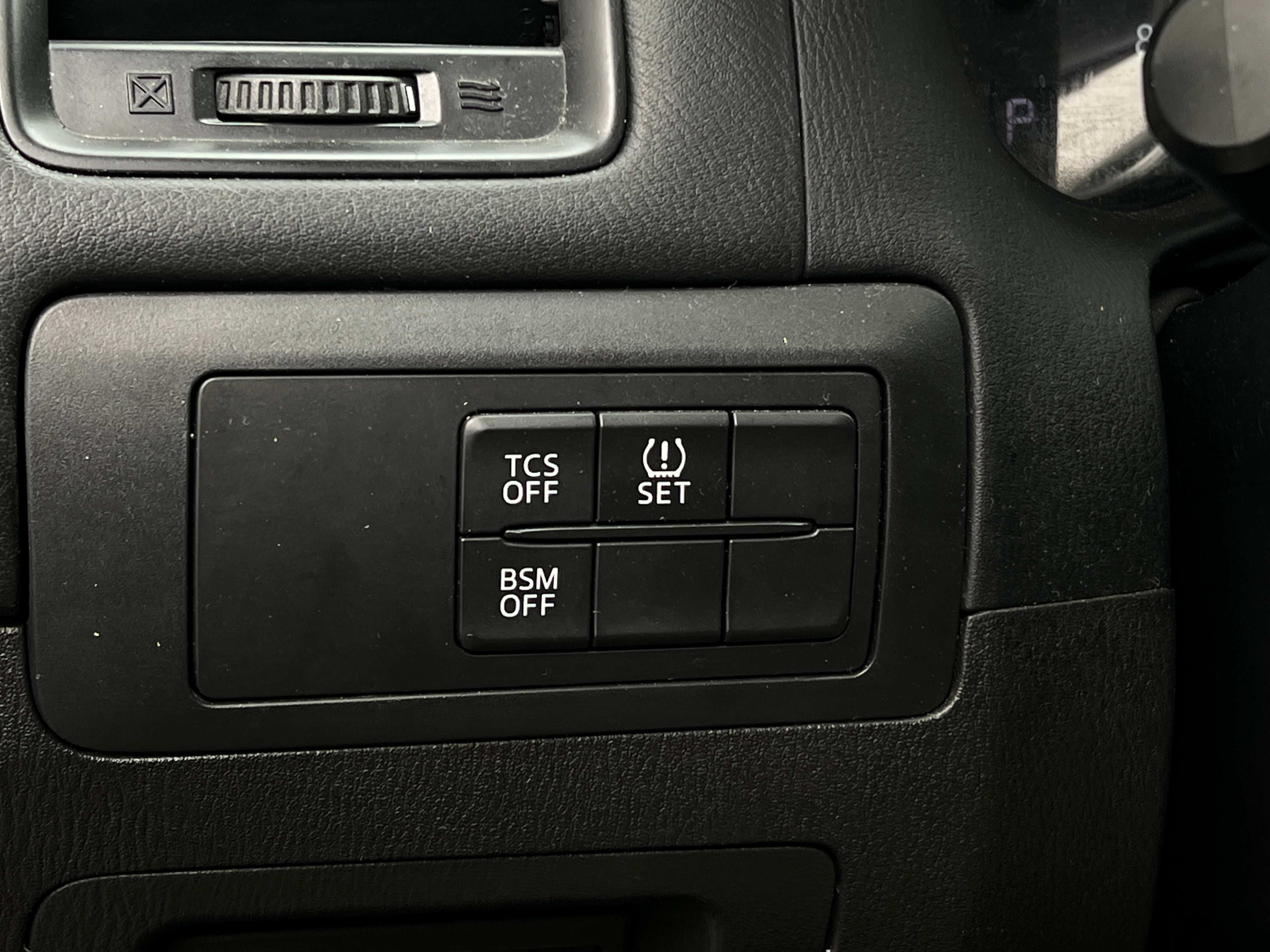 Used 2014 Mazda CX-5 Touring with VIN JM3KE2CY5E0360306 for sale in Oak Creek, WI