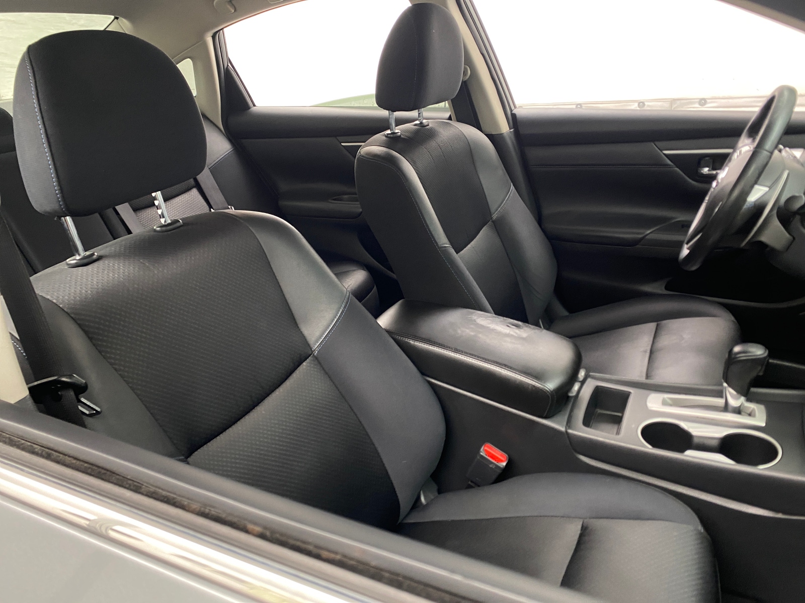 Thumbnail: 2017 Nissan Altima - 2