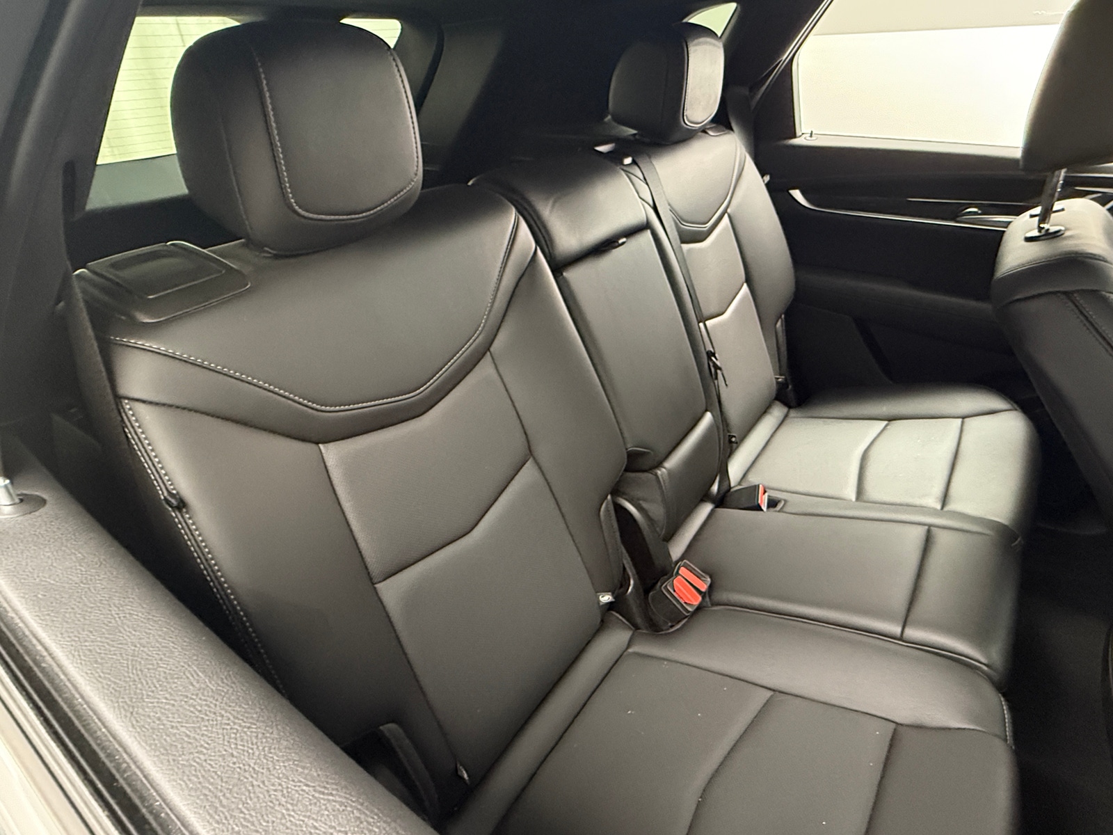 Thumbnail: 2022 Cadillac XT5 - 5