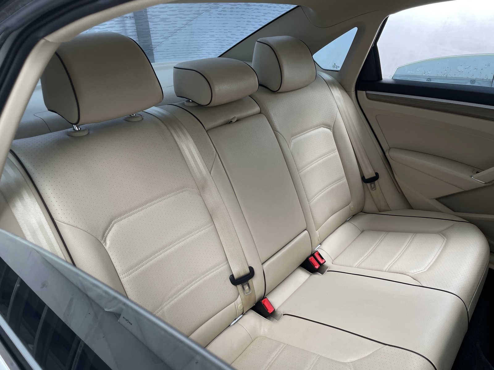 Thumbnail: 2017 Volkswagen Passat - 5