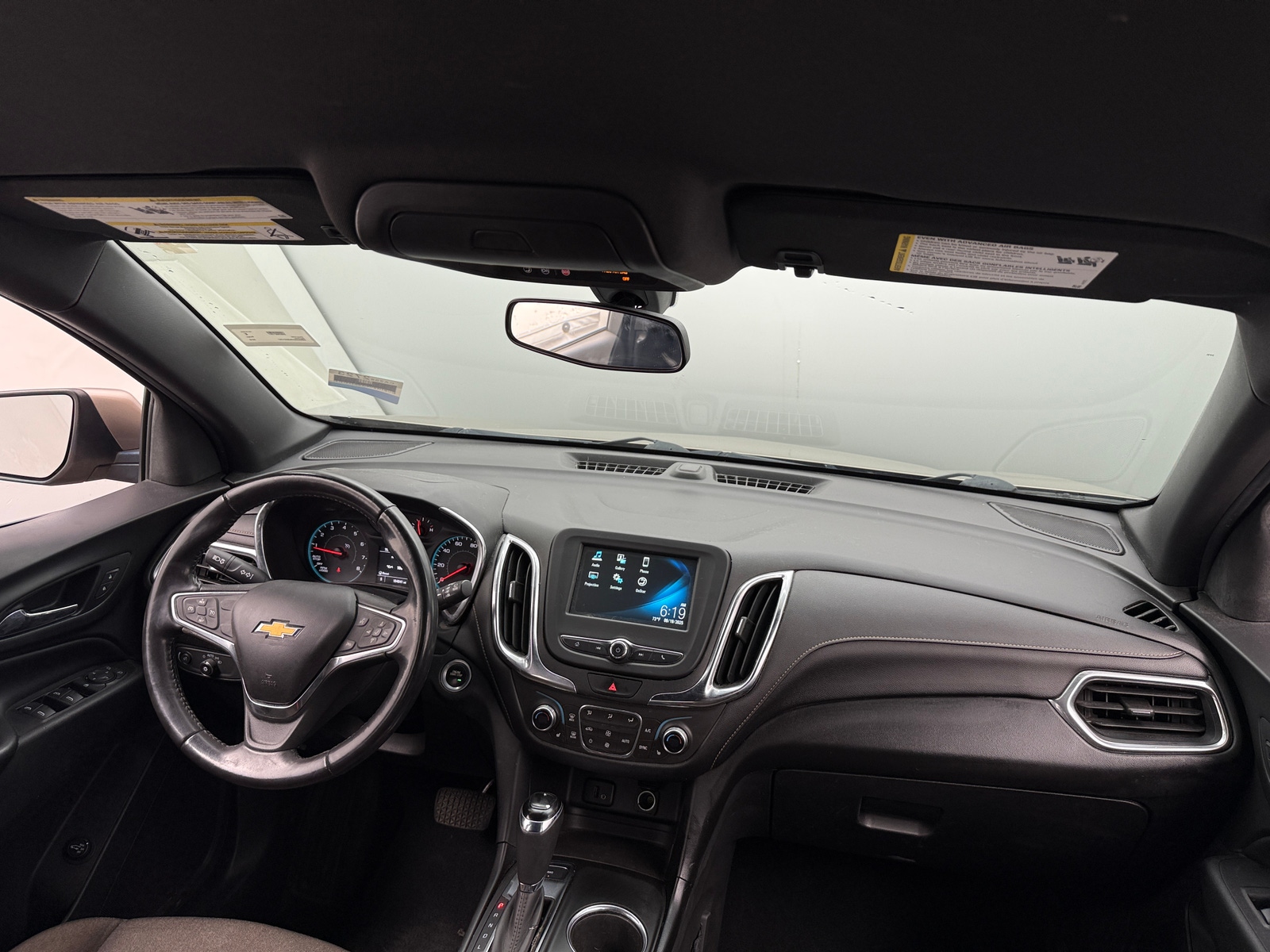 Thumbnail: 2018 Chevrolet Equinox - 3