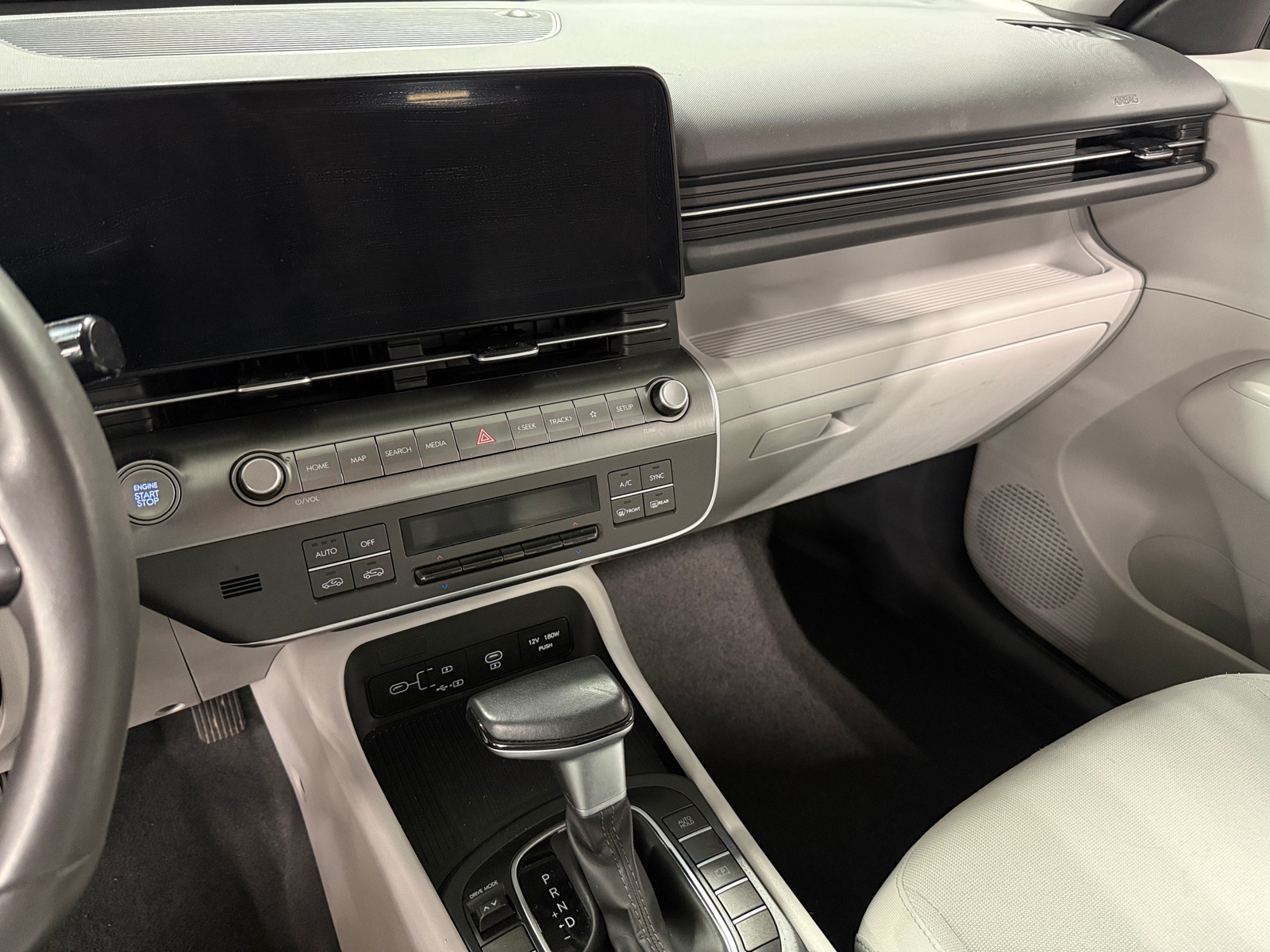 Thumbnail: 2024 Hyundai Kona - 4