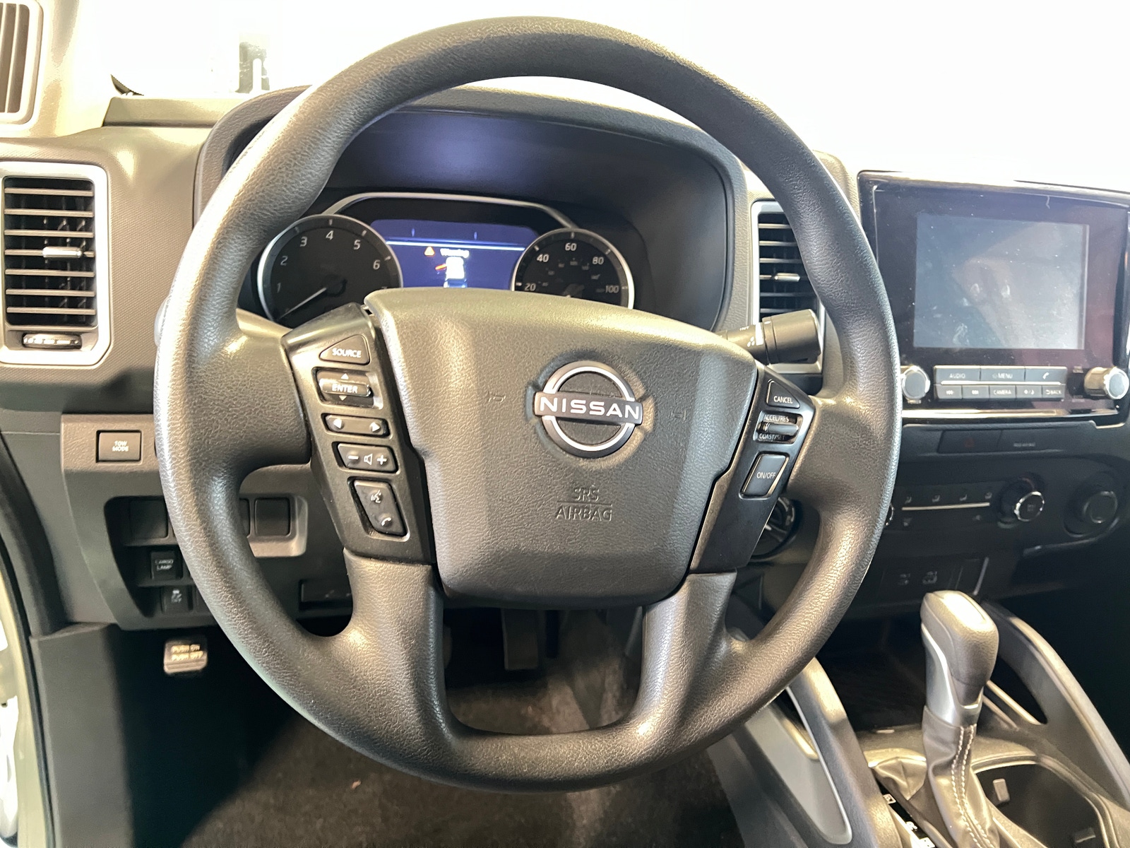 Thumbnail: 2022 Nissan Frontier - 5