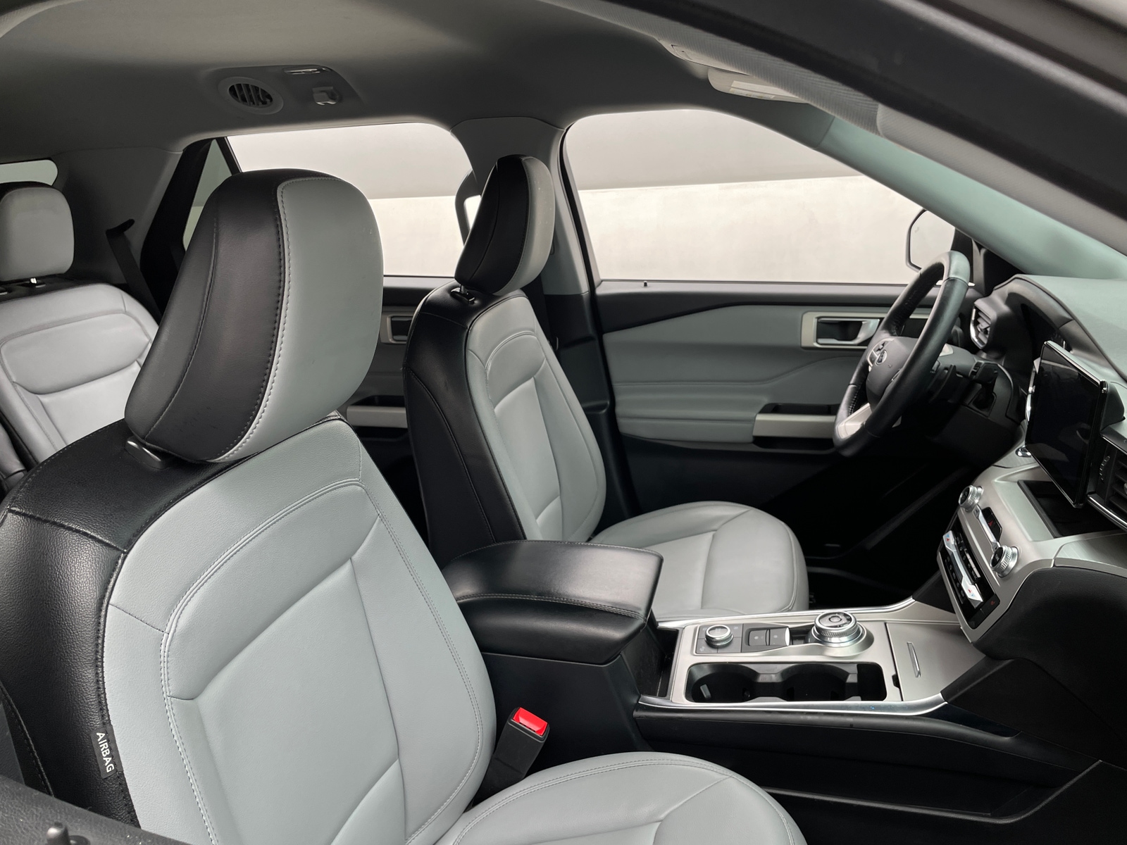 Thumbnail: 2021 Ford Explorer - 2