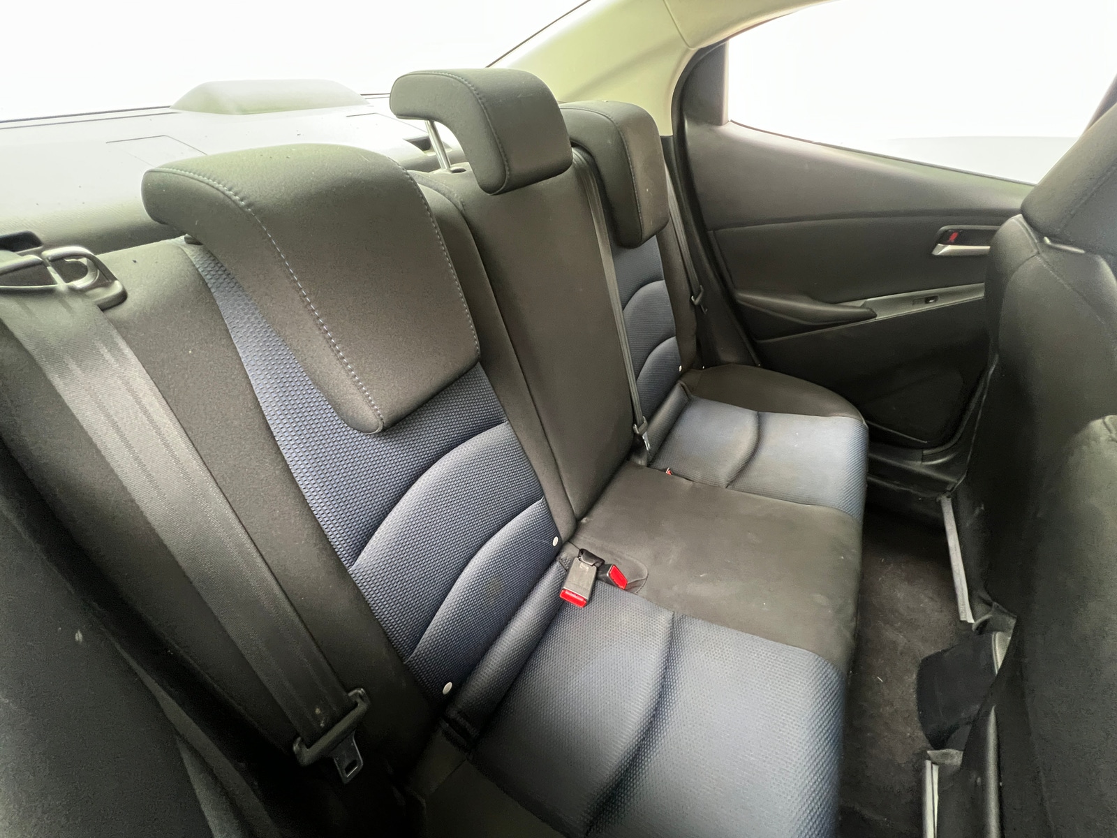 Thumbnail: 2019 Toyota Yaris - 6