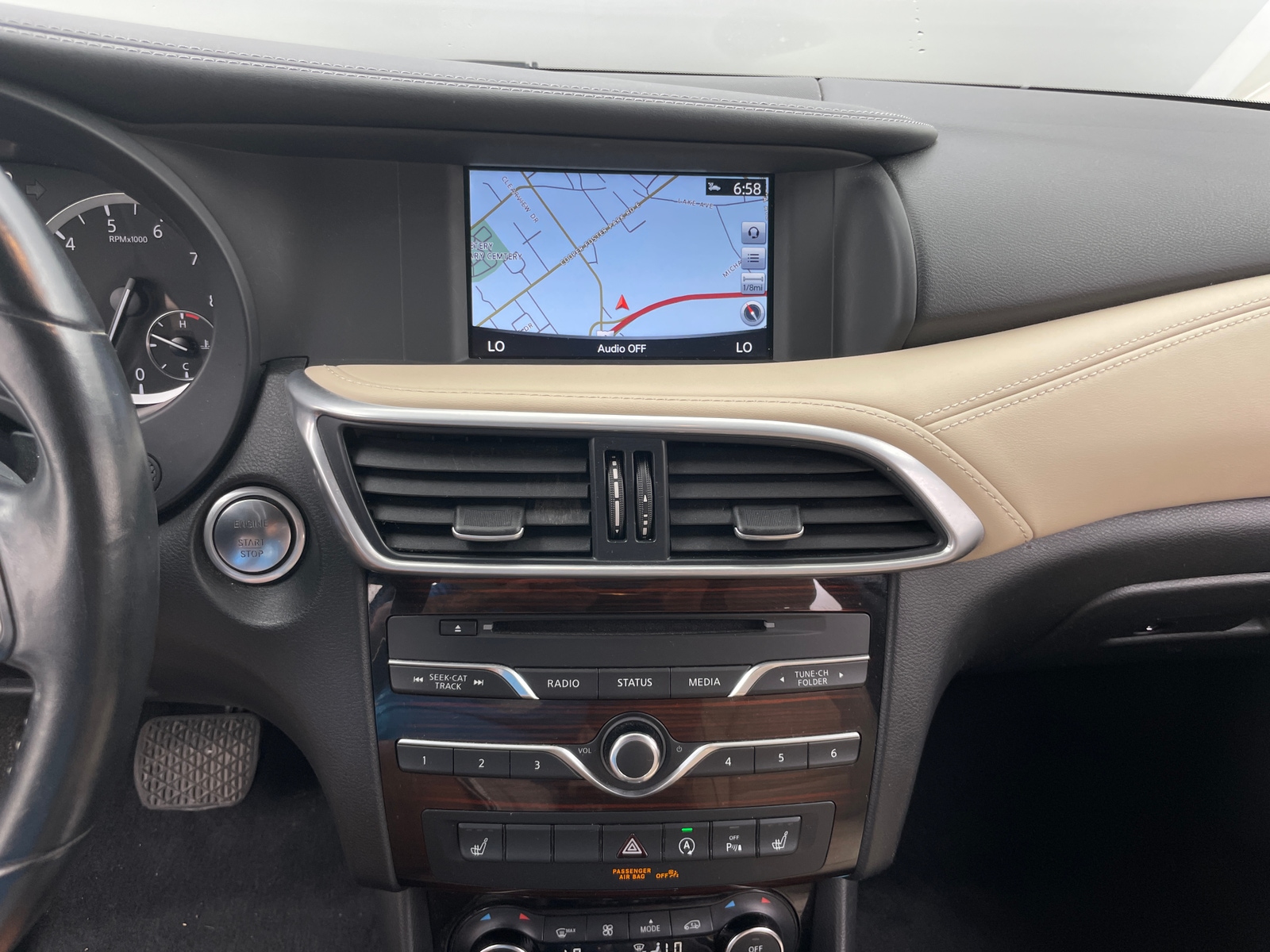 Thumbnail: 2018 INFINITI QX30 - 3