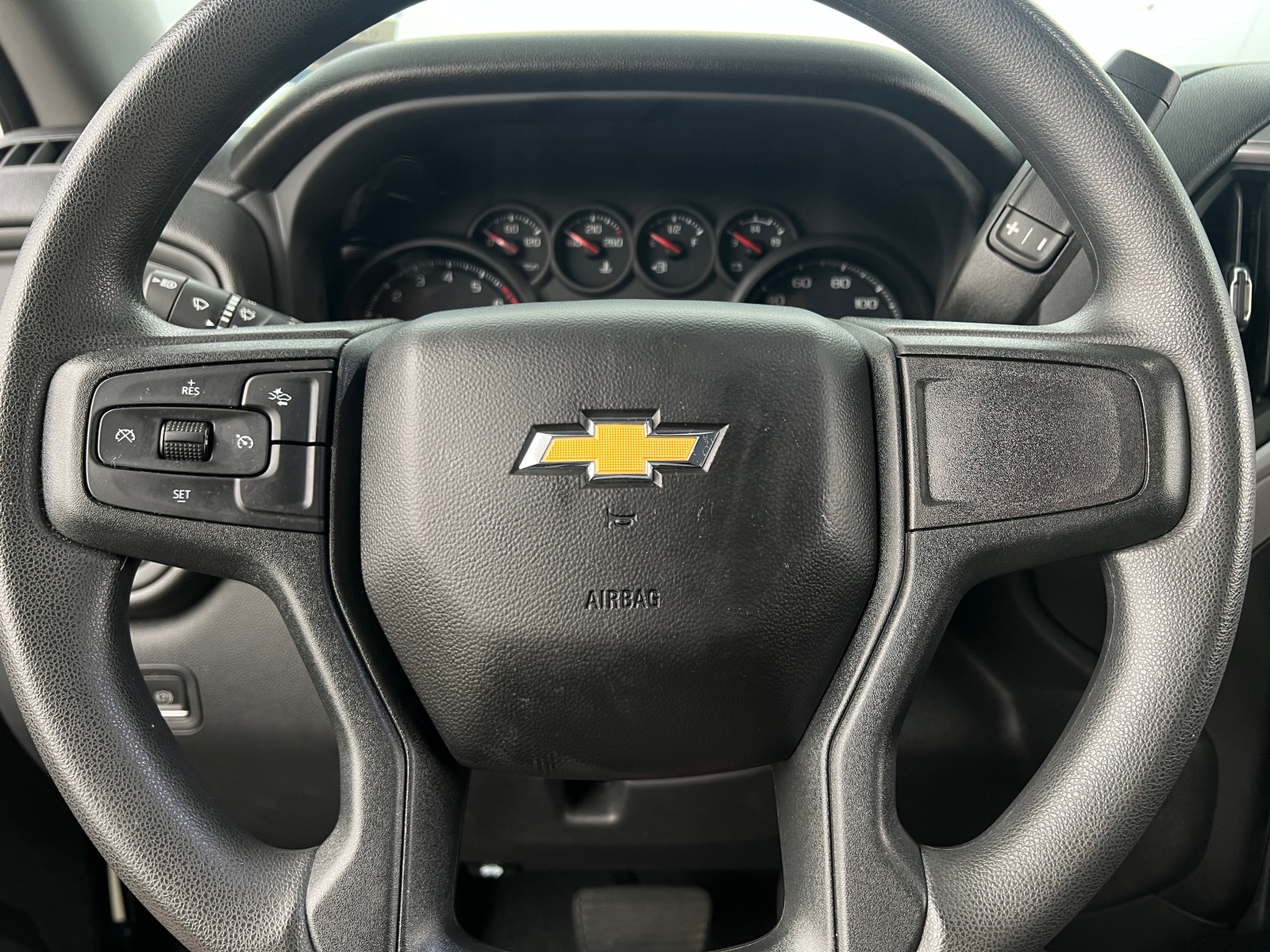 Thumbnail: 2022 Chevrolet Silverado 1500 - 5