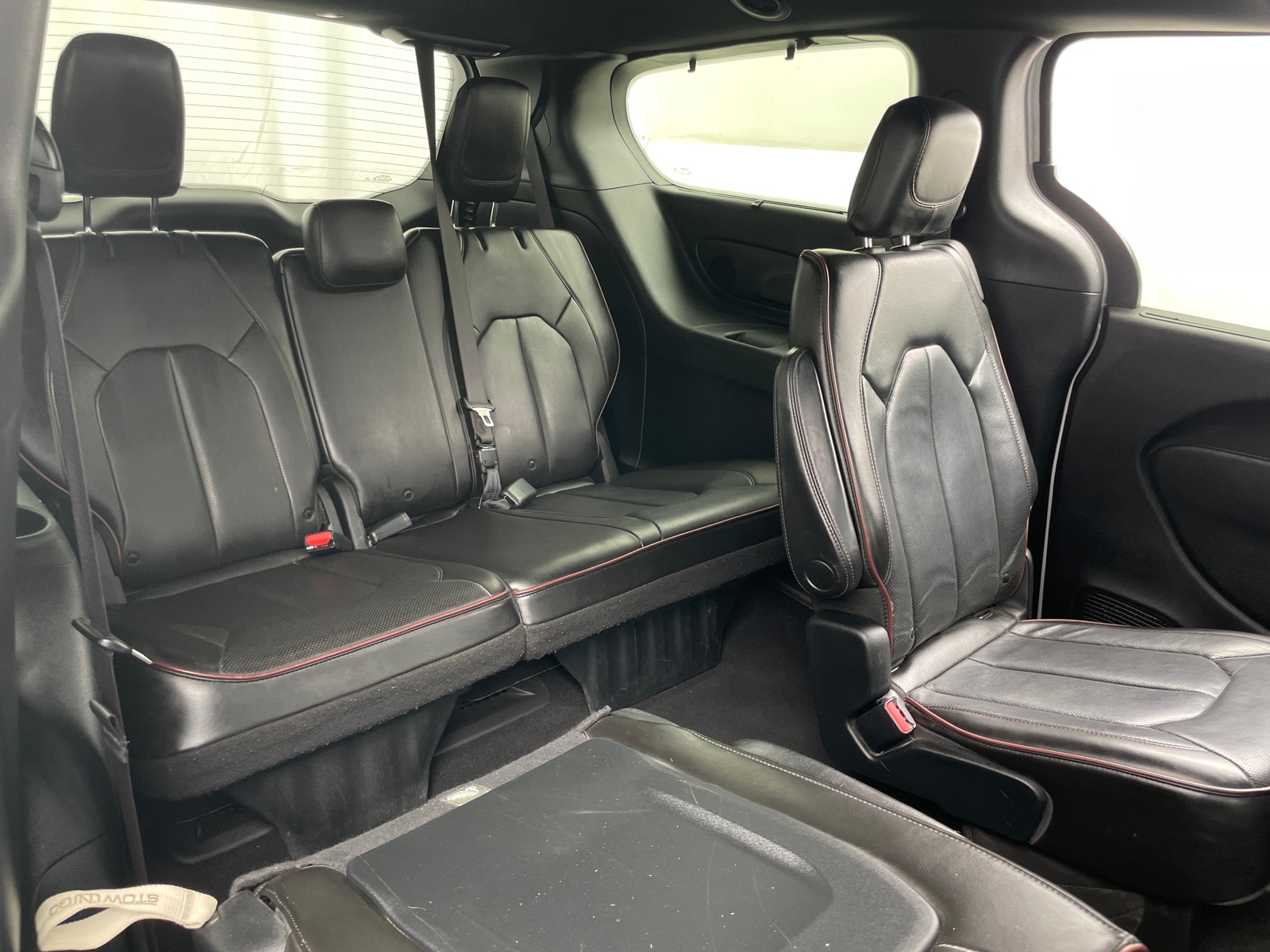 Thumbnail: 2020 Chrysler Pacifica - 5
