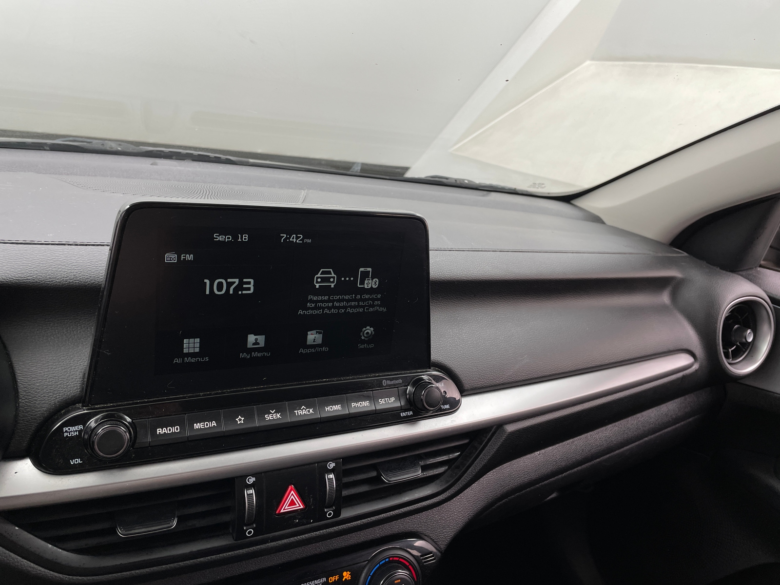 Thumbnail: 2019 Kia Forte - 4
