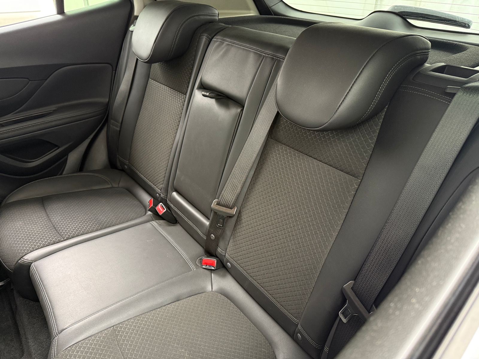 Thumbnail: 2021 Buick Encore - 6