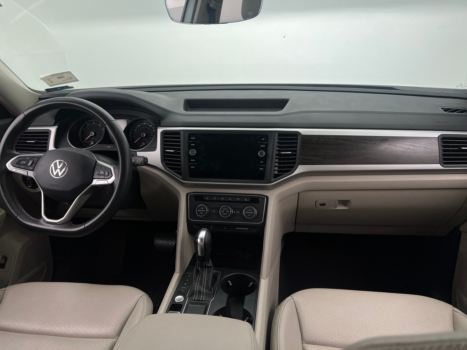 Thumbnail: 2021 Volkswagen Atlas - 2