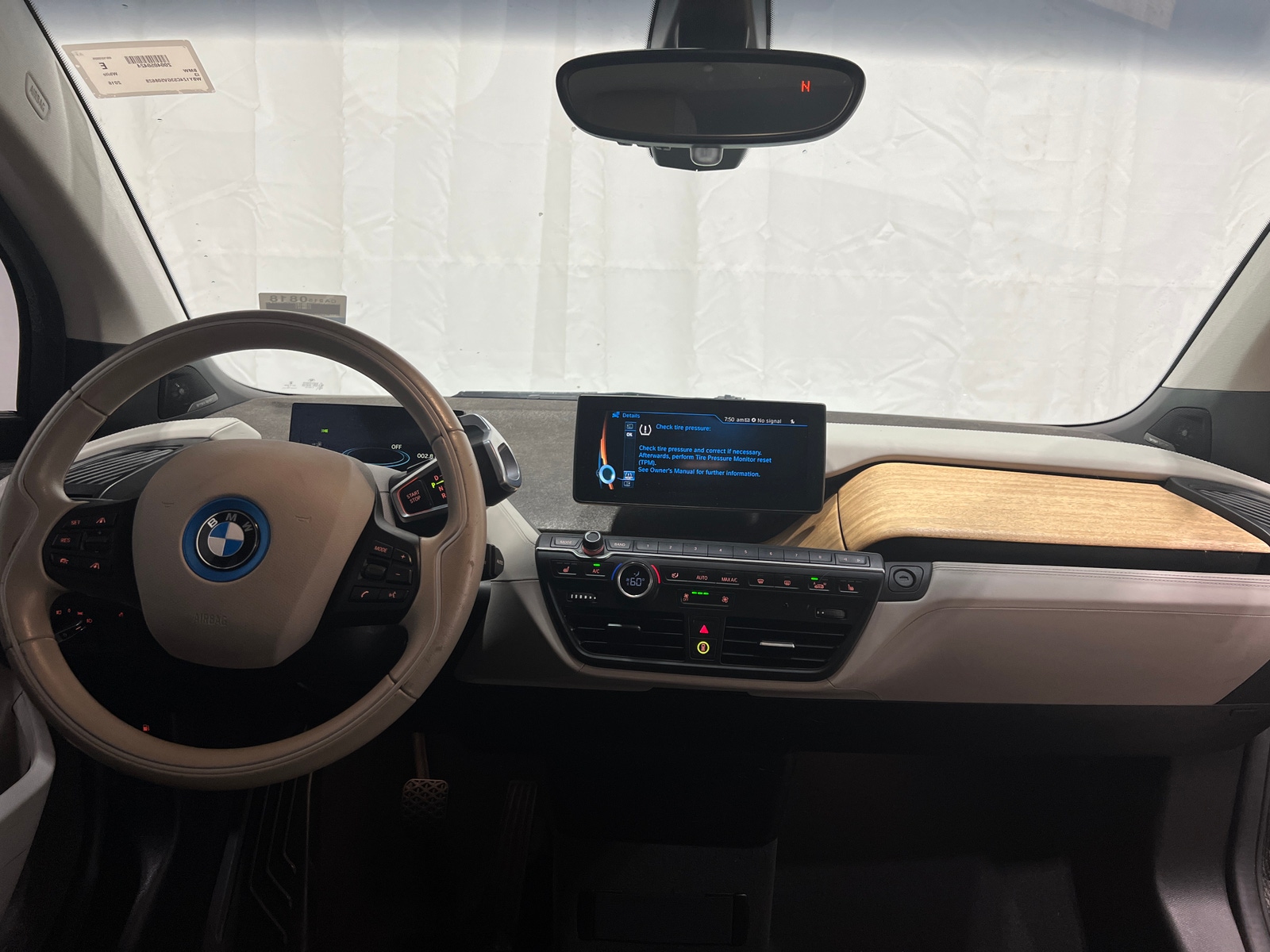 Thumbnail: 2016 BMW i3 - 3
