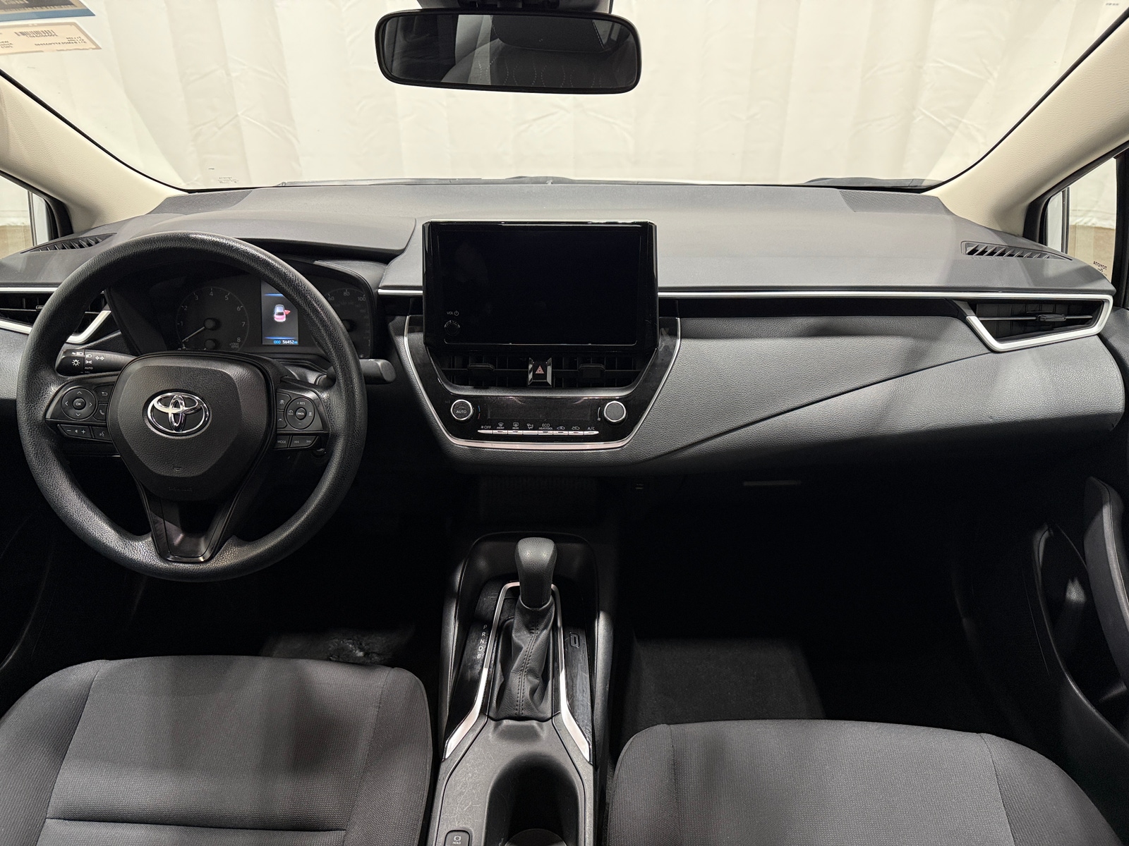 Thumbnail: 2023 Toyota Corolla - 3