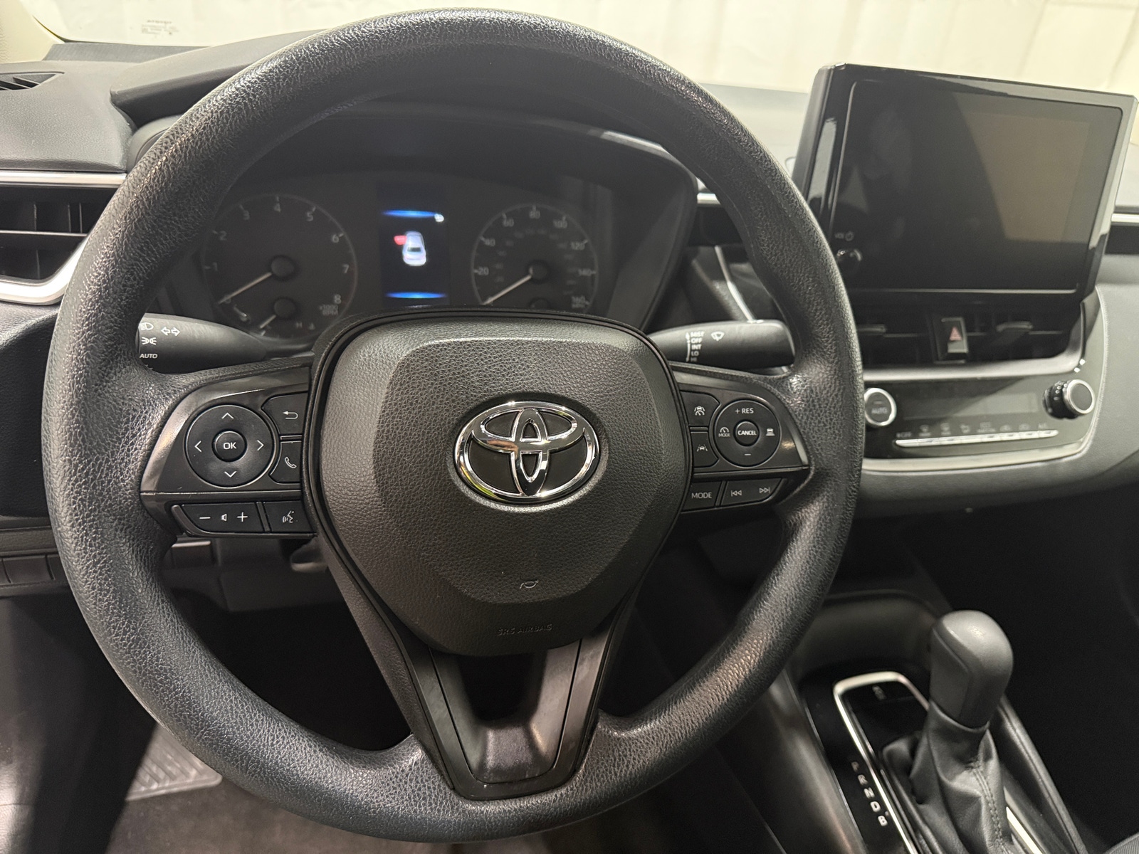Thumbnail: 2023 Toyota Corolla - 5
