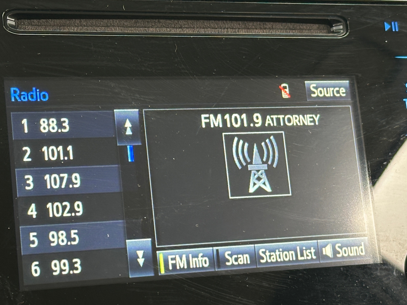 Thumbnail: 2016 Toyota Prius - 4
