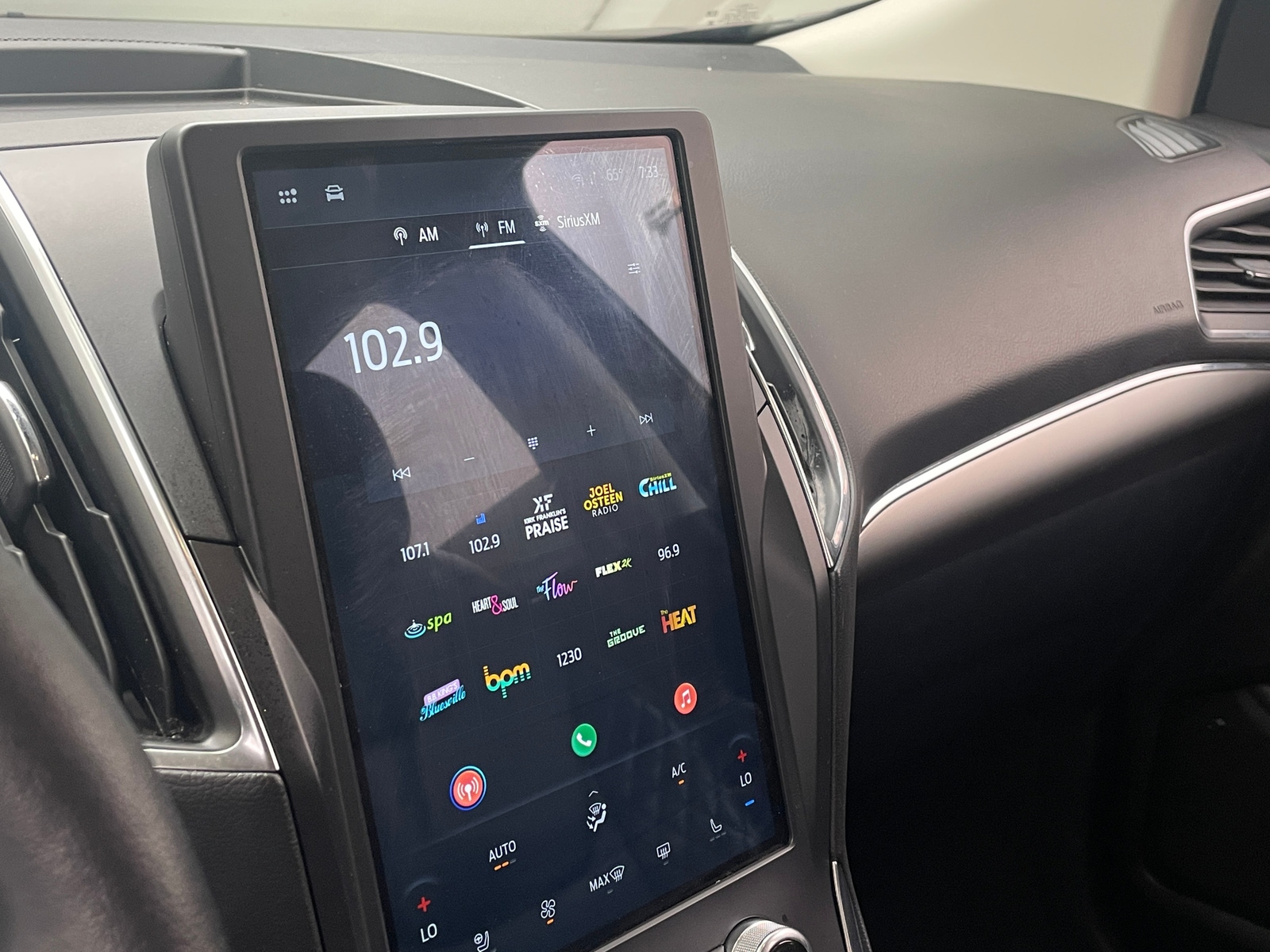 Thumbnail: 2024 Ford Edge - 3