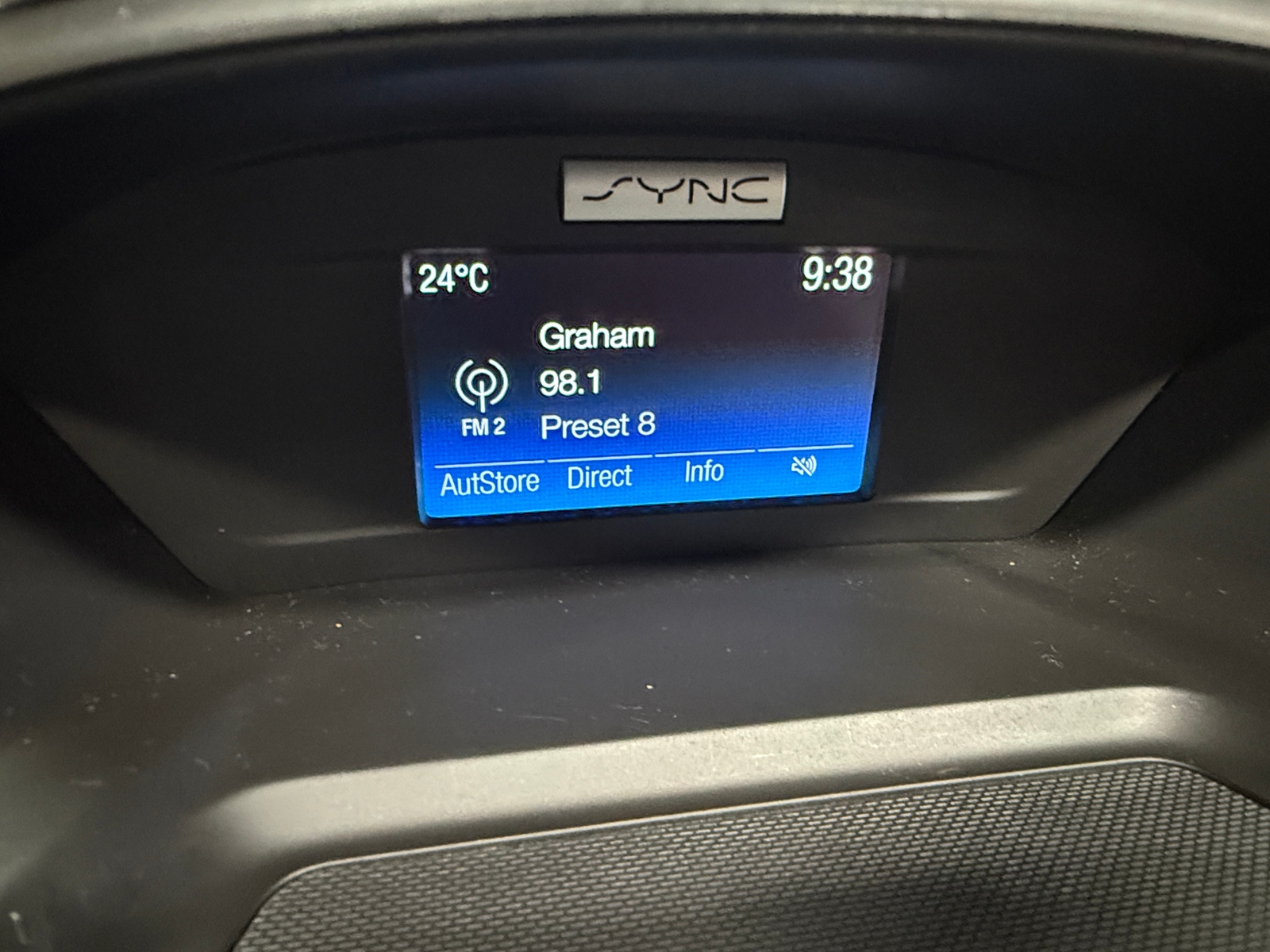 Thumbnail: 2016 Ford Escape - 4