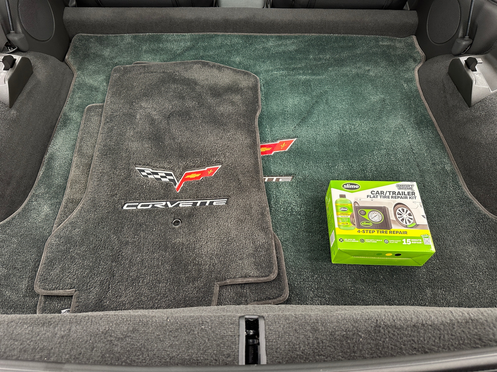 Thumbnail: 2010 Chevrolet Corvette - 4
