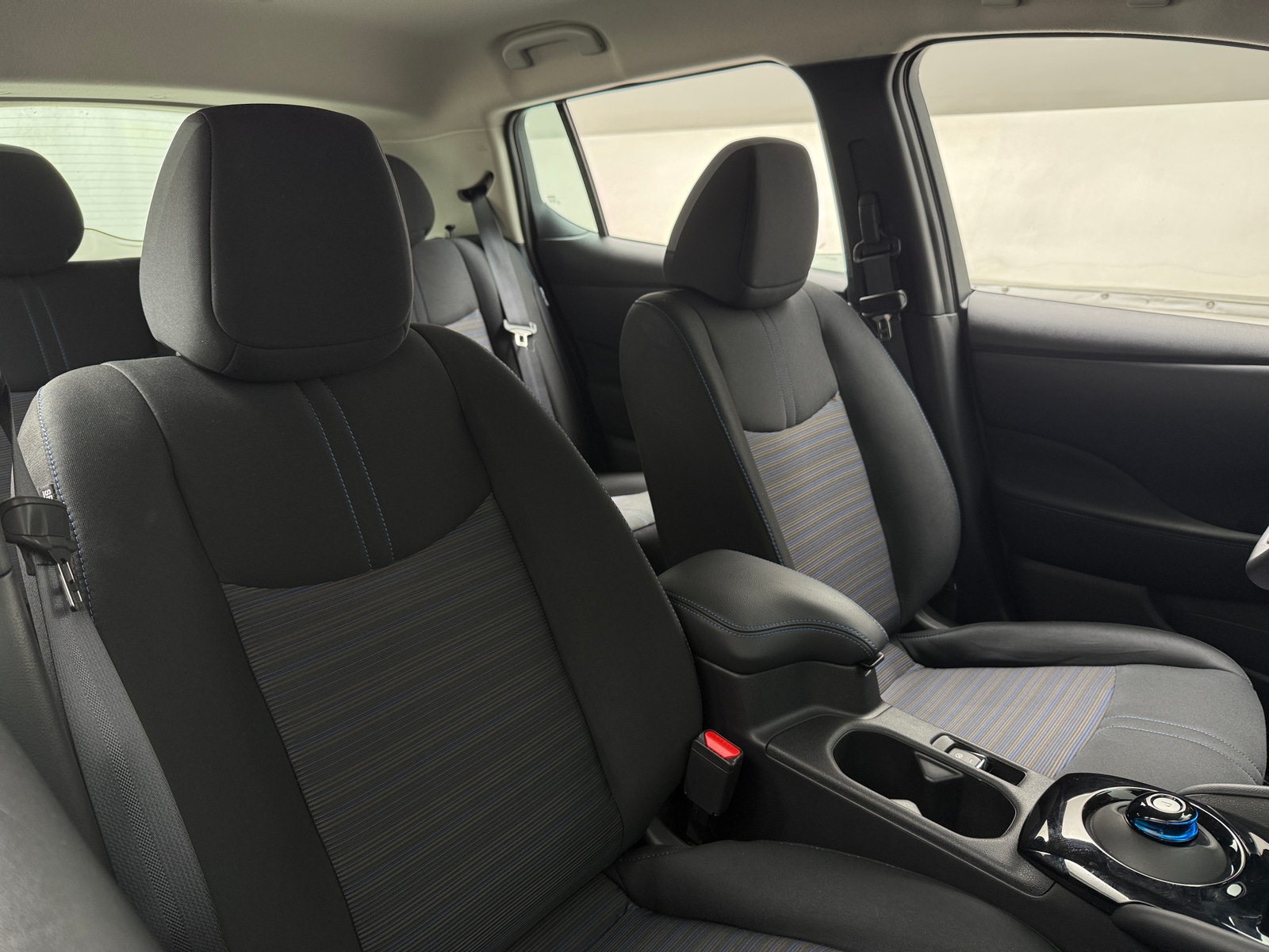 Thumbnail: 2025 Nissan Leaf - 2