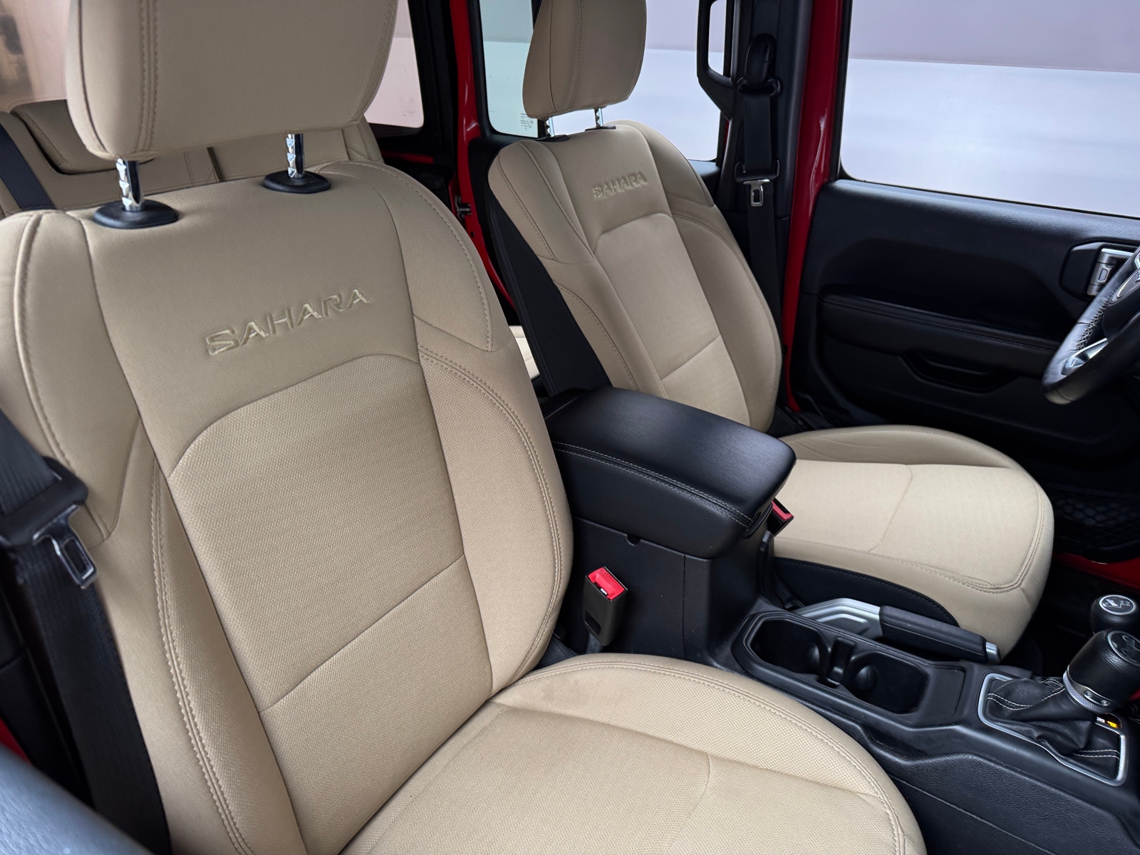 Thumbnail: 2018 Jeep Wrangler - 2