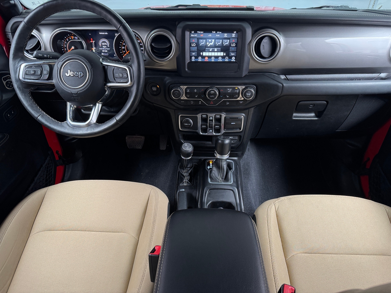 Thumbnail: 2018 Jeep Wrangler - 3