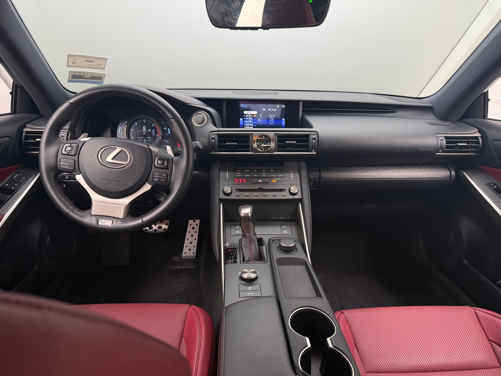 Thumbnail: 2019 Lexus IS - 2
