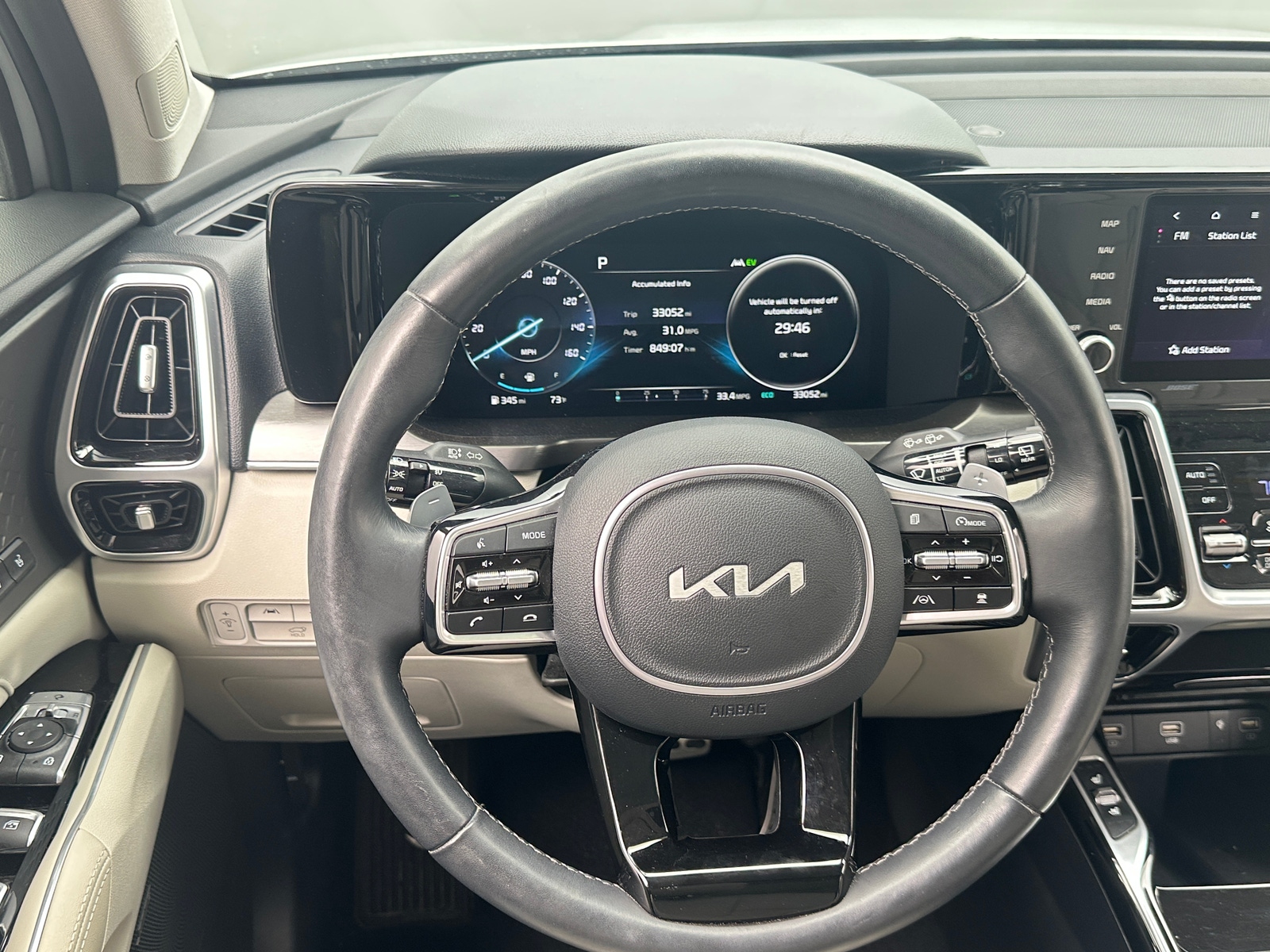Thumbnail: 2023 Kia Sorento - 4