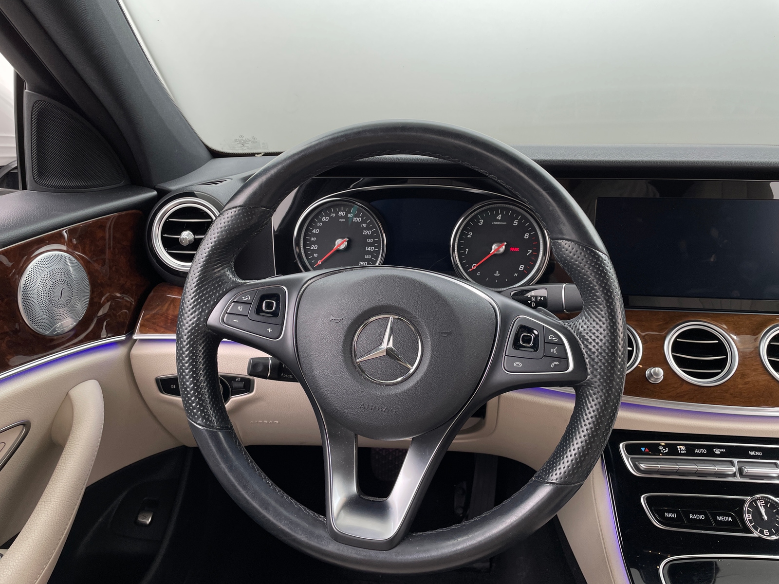 Thumbnail: 2017 Mercedes-Benz E-Class - 5