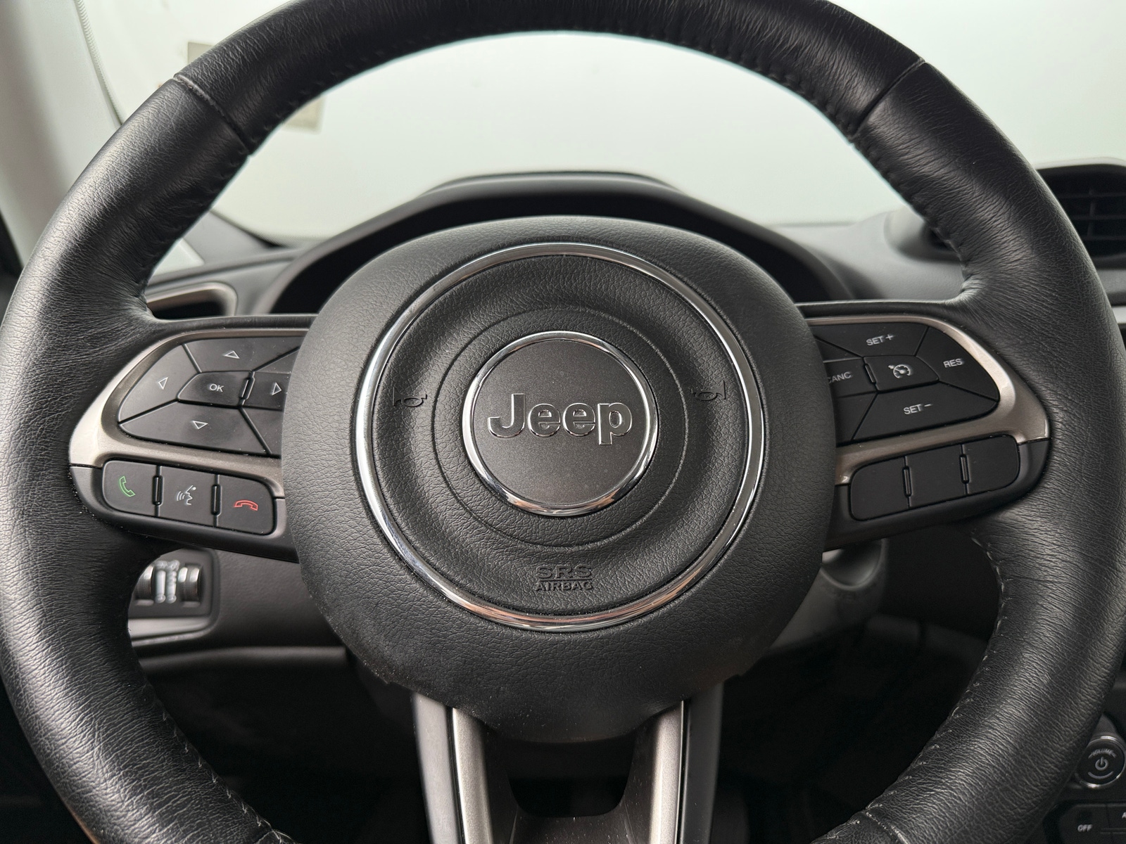 Thumbnail: 2022 Jeep Renegade - 5