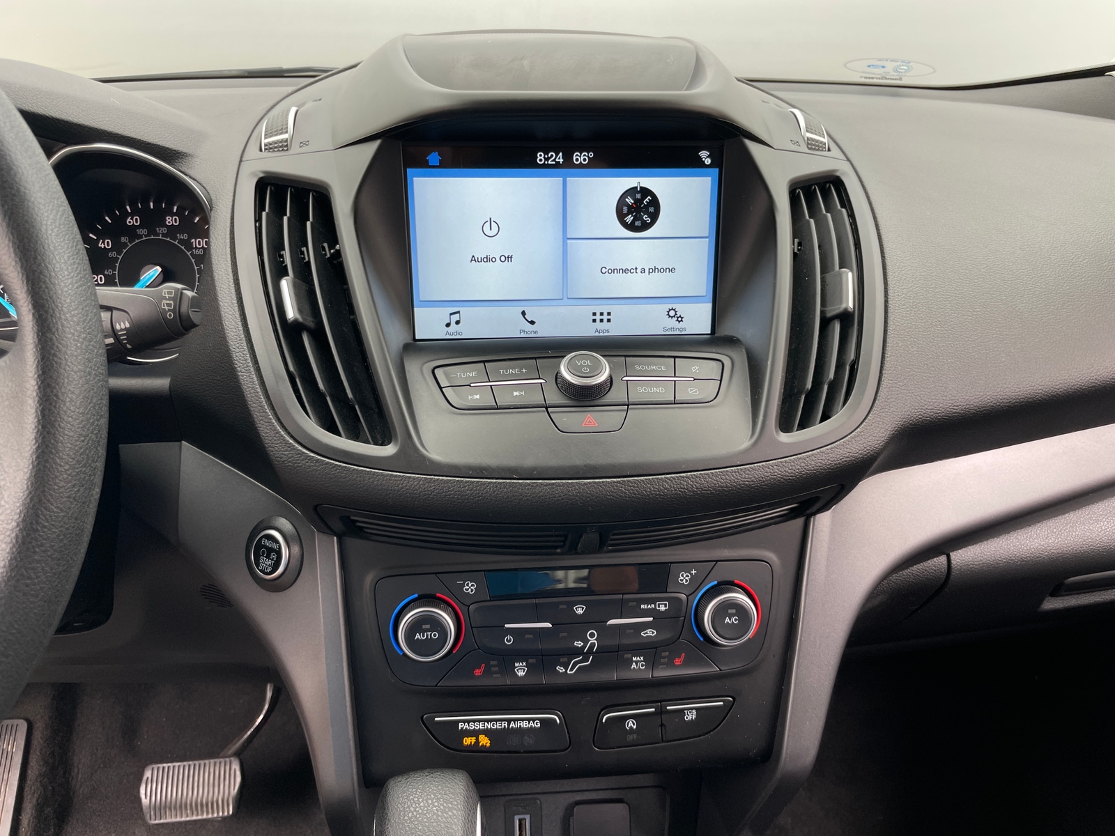 Thumbnail: 2019 Ford Escape - 4